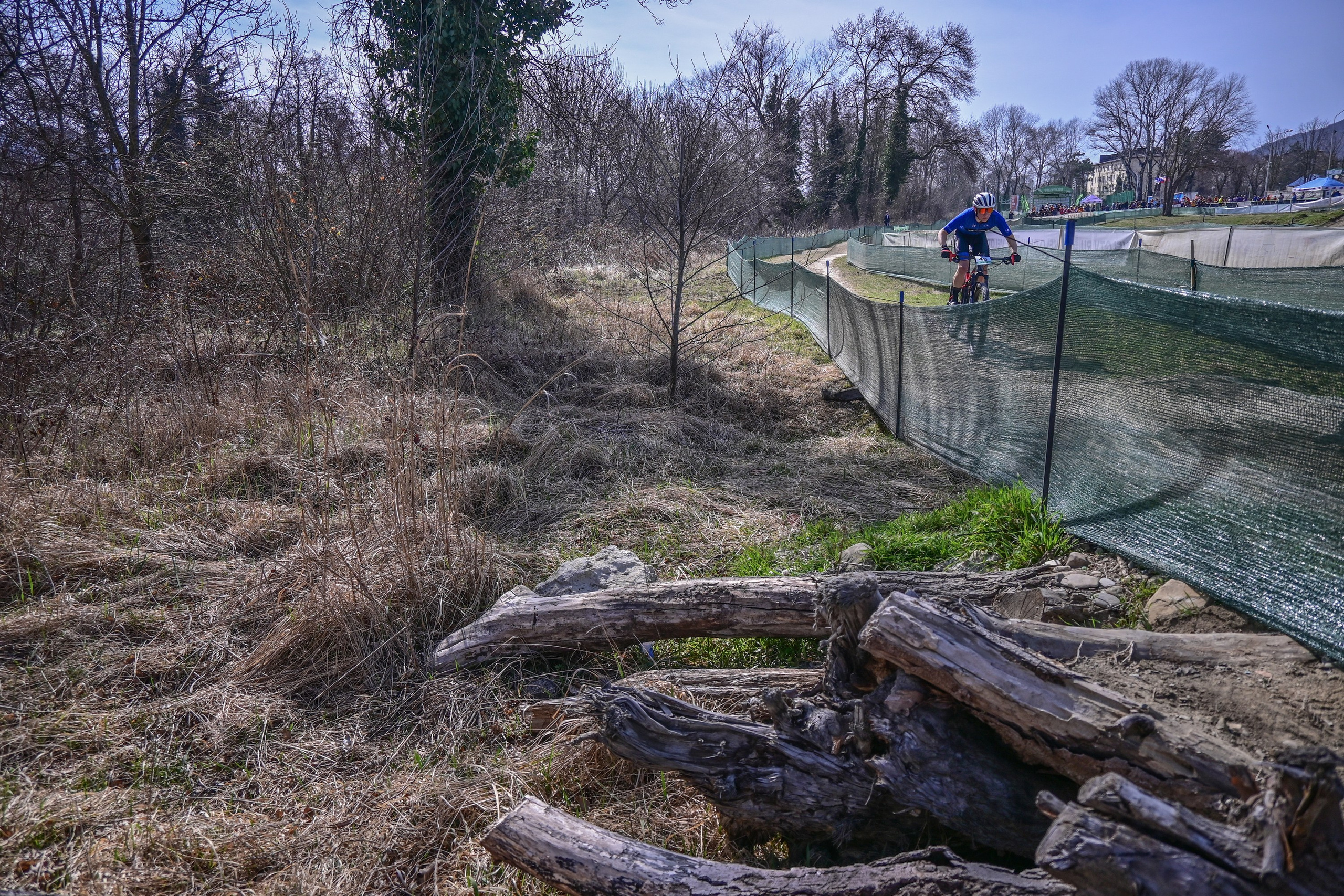 Маунтинбайк, кросс-кантри в Архипо-Осиповке 16 марта 2025. Спортивный фотограф, фотожурналист Павел Ларькин