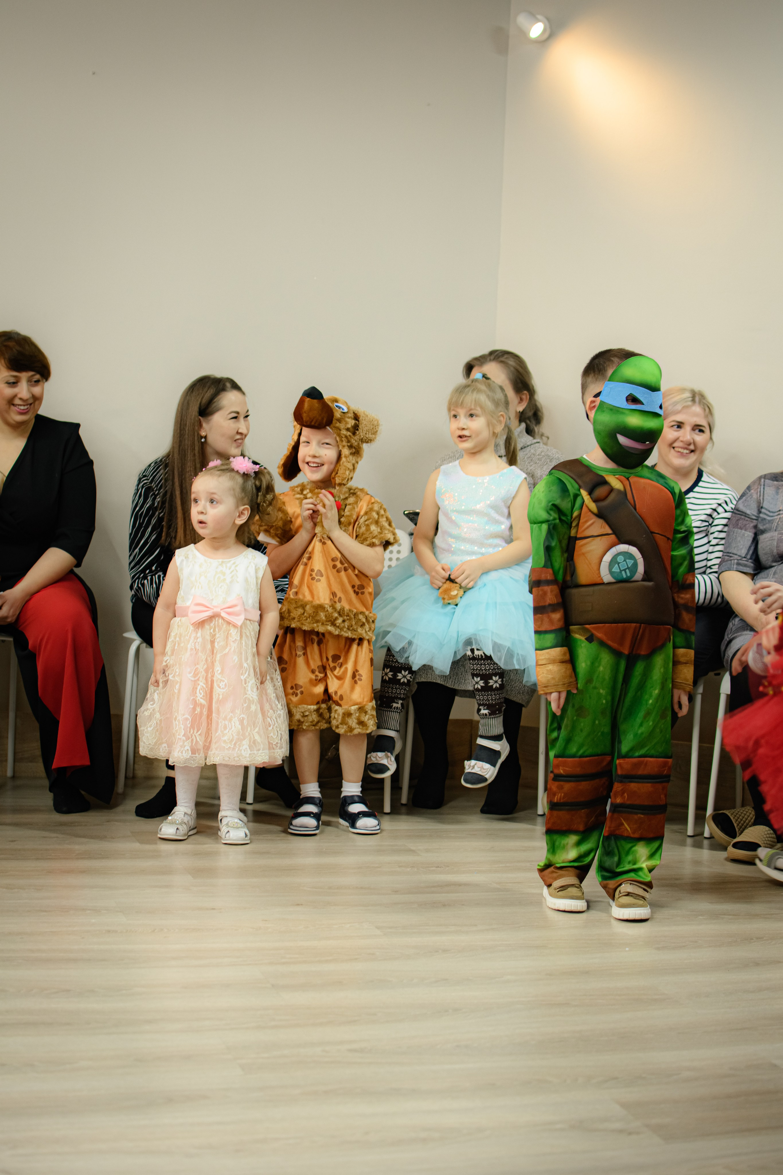 HAPPY NEW YEAR. Photokarish