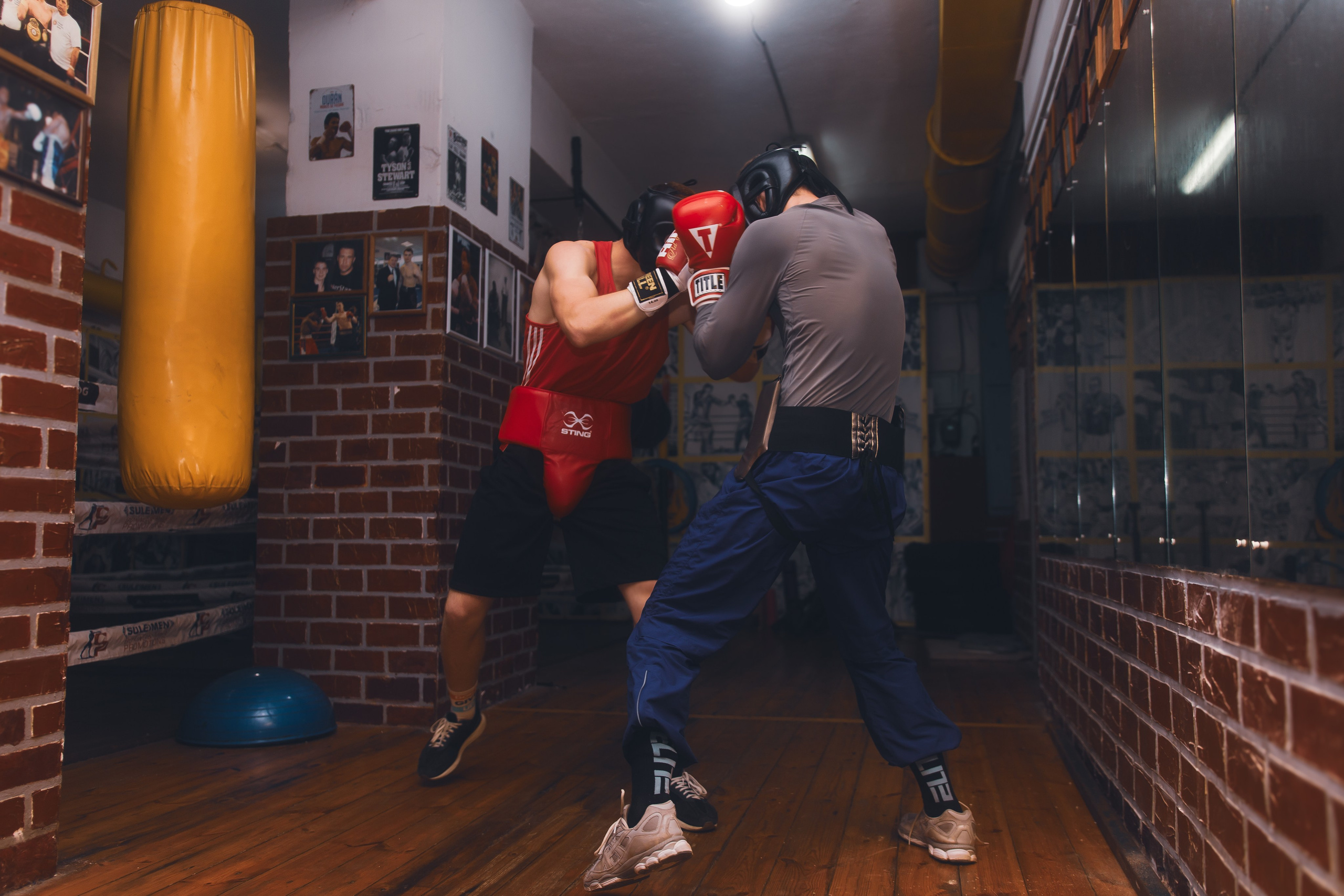 Тренировка по боксу в клубе Golden gloves Minsk