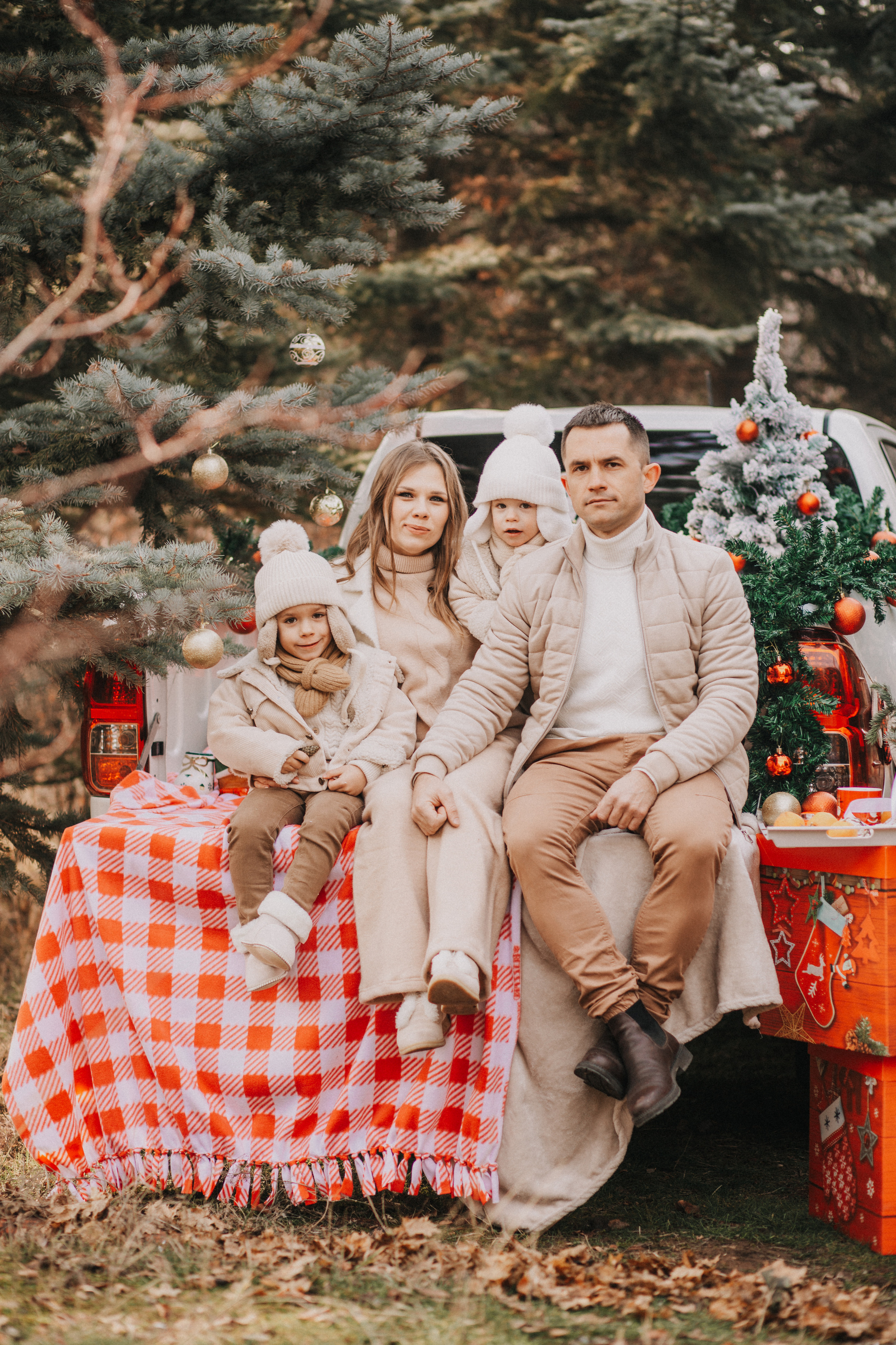 Veronica's Family. Wedding and family photographer Nina Pavlovets