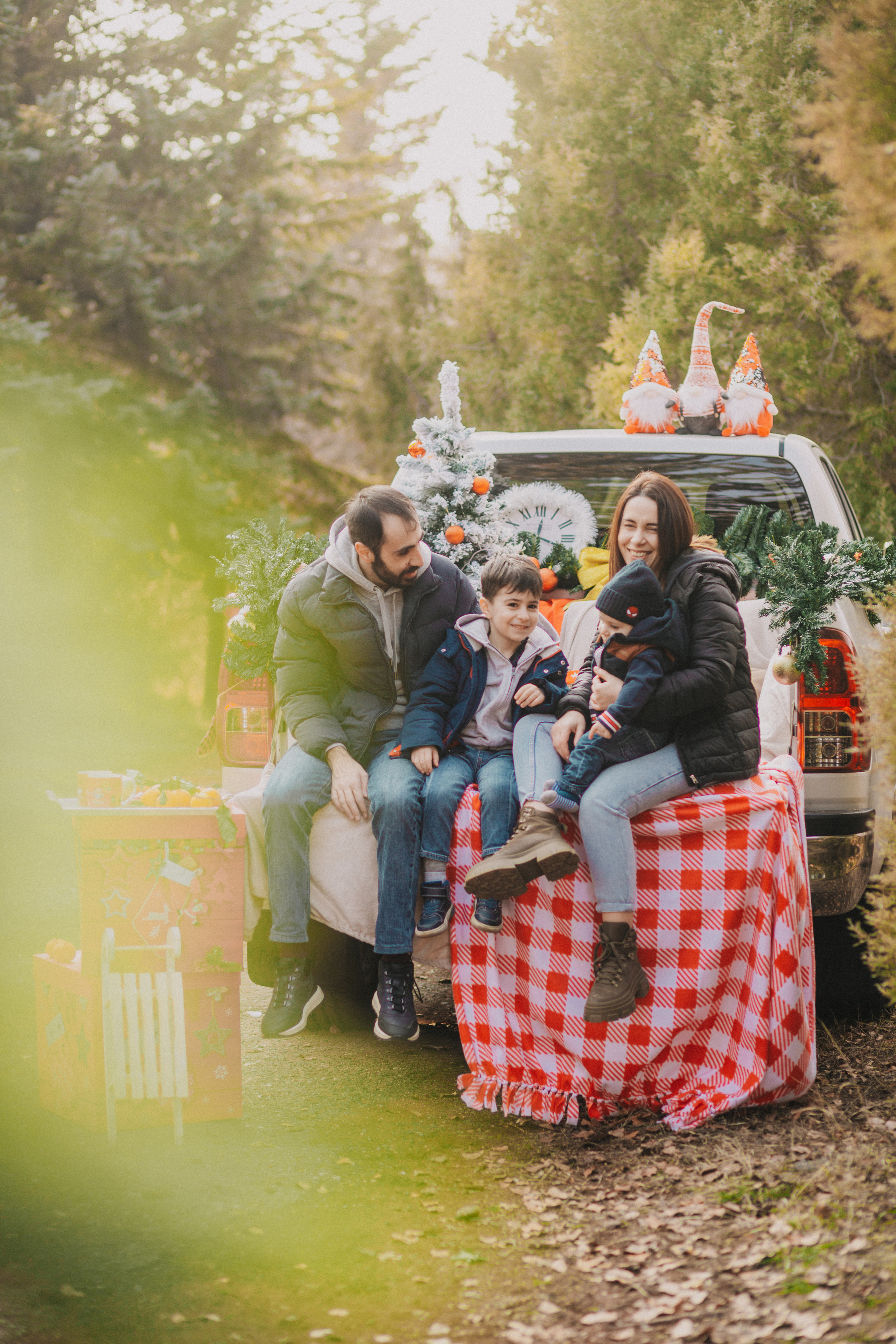 Beautiful Naira and her Family. Wedding and family photographer Nina Pavlovets