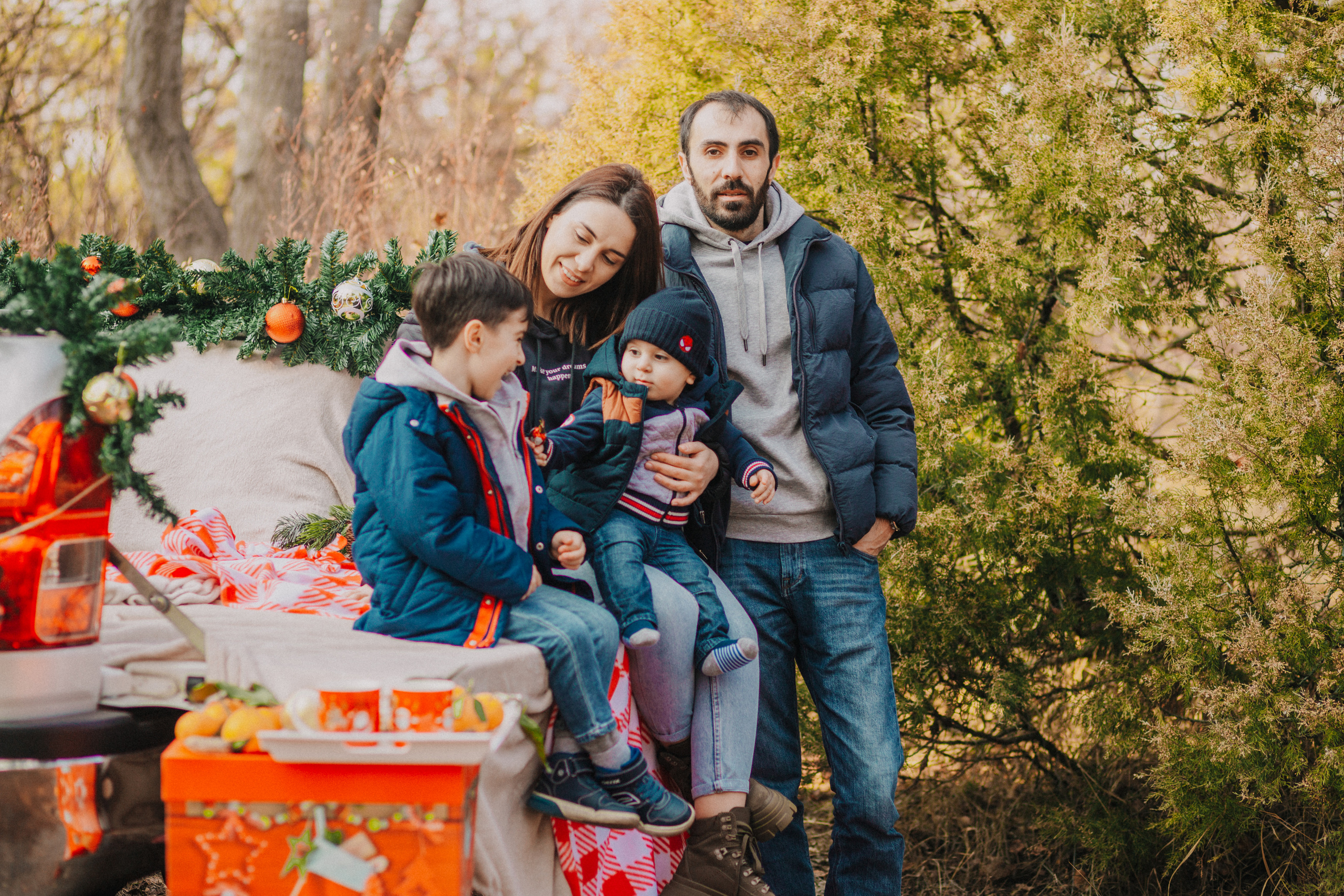 Beautiful Naira and her Family. Wedding and family photographer Nina Pavlovets