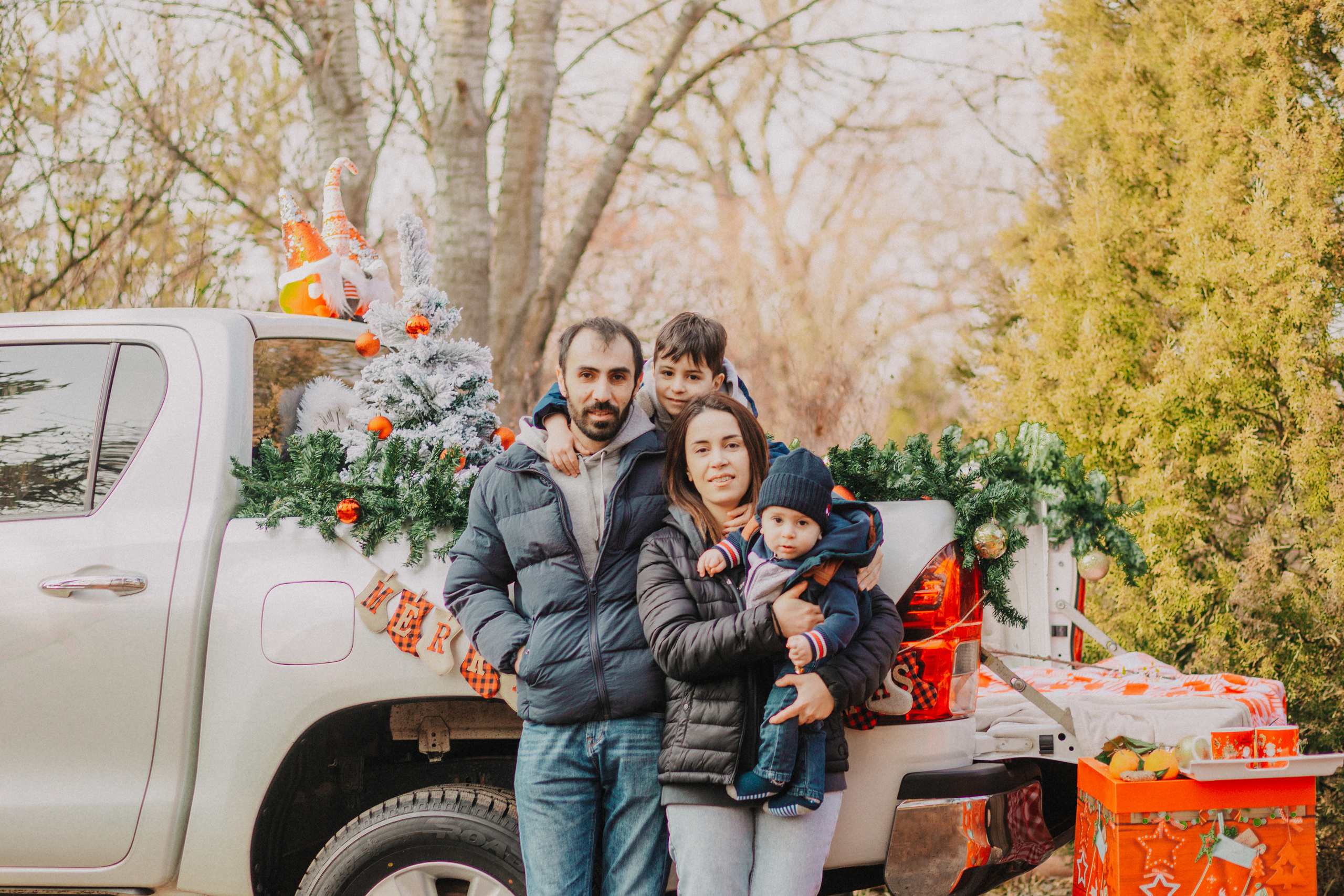 Beautiful Naira and her Family. Wedding and family photographer Nina Pavlovets