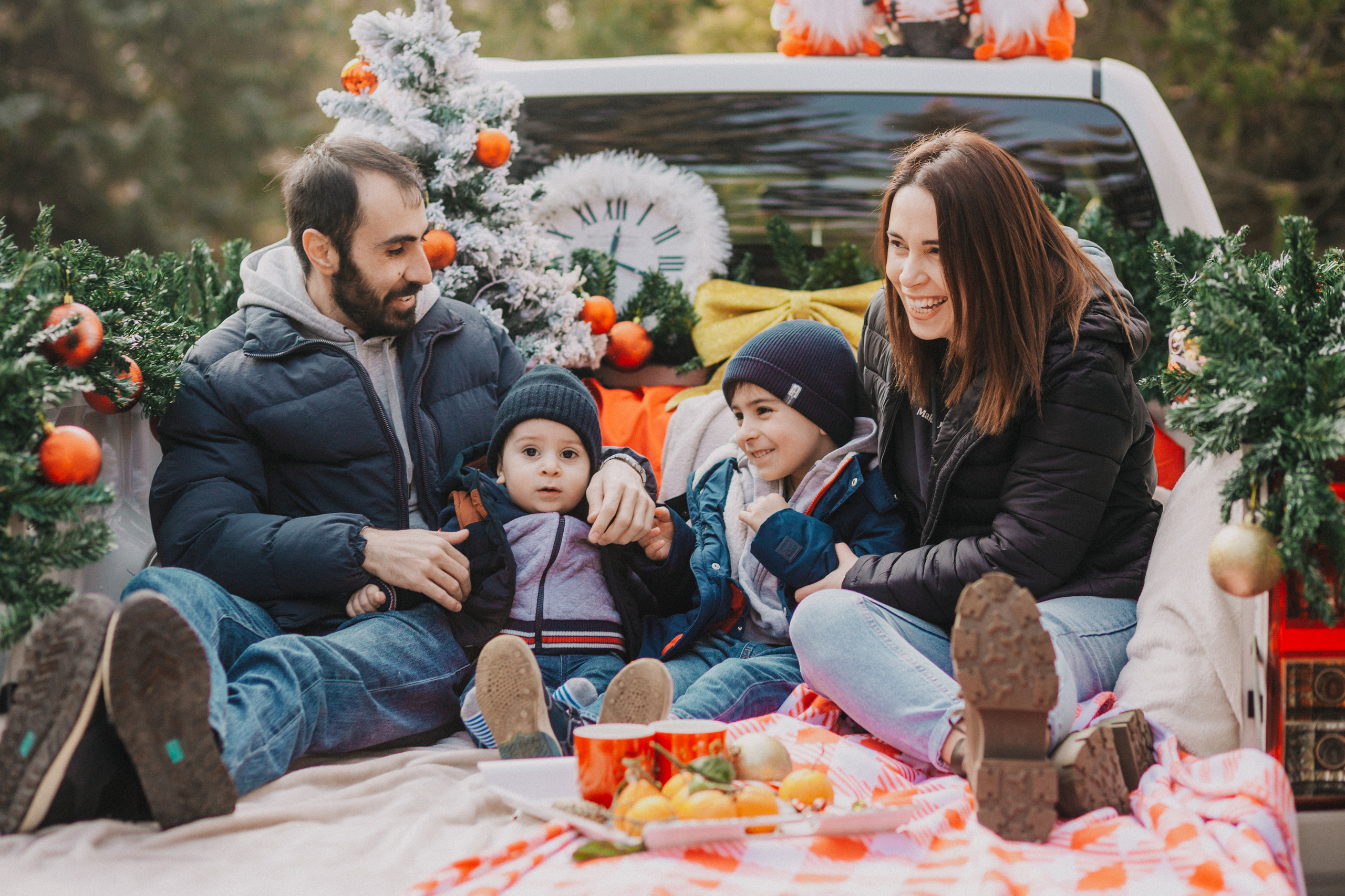 Beautiful Naira and her Family. Wedding and family photographer Nina Pavlovets