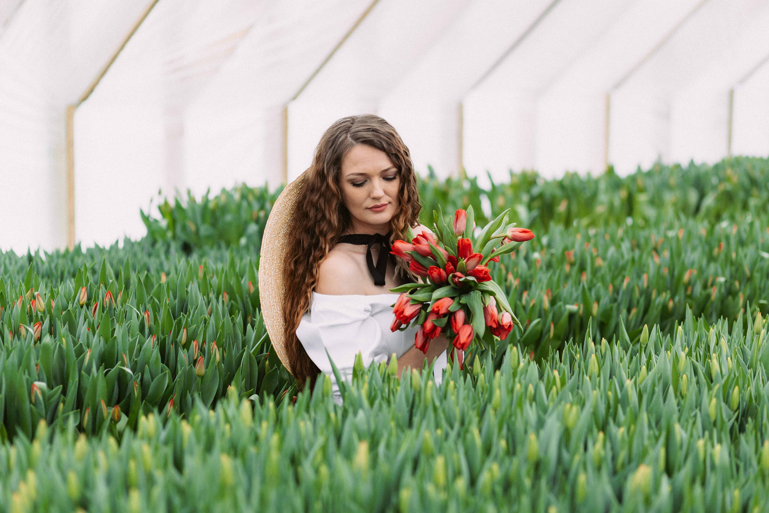 Lady&Flowers. Wedding and family photographer Nina Pavlovets