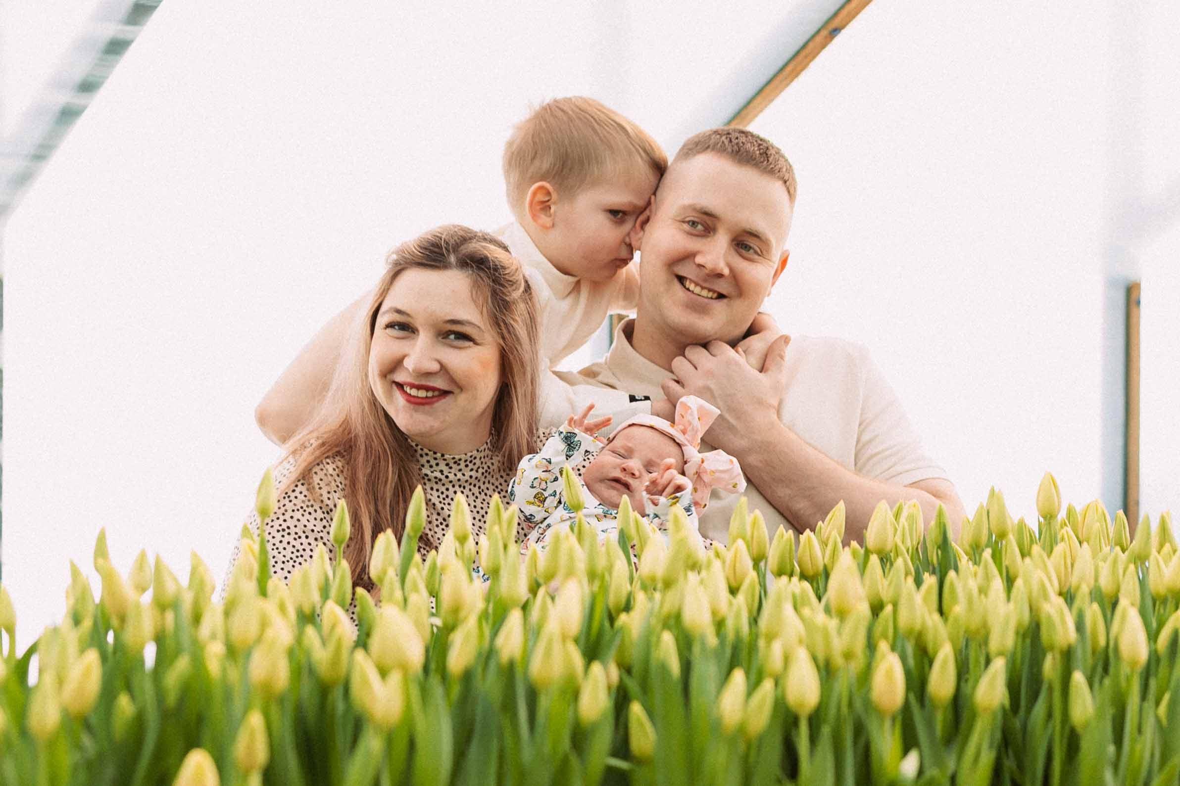 Lady&Flowers. Wedding and family photographer Nina Pavlovets