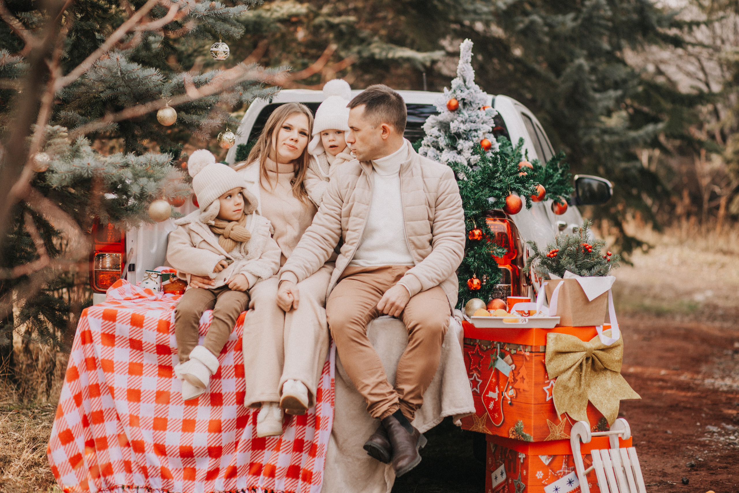 Veronica's Family. Wedding and family photographer Nina Pavlovets