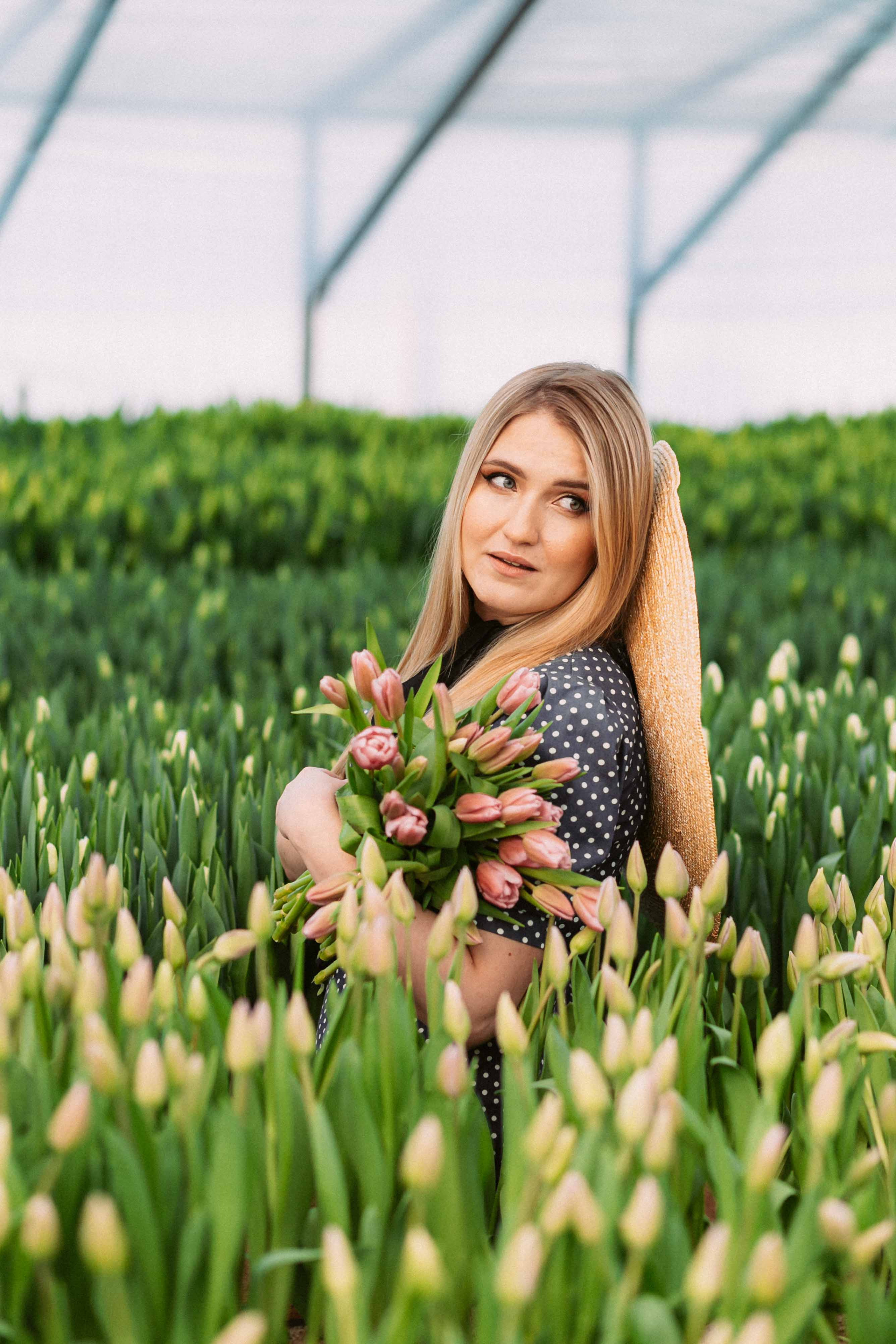 Lady&Flowers. Wedding and family photographer Nina Pavlovets