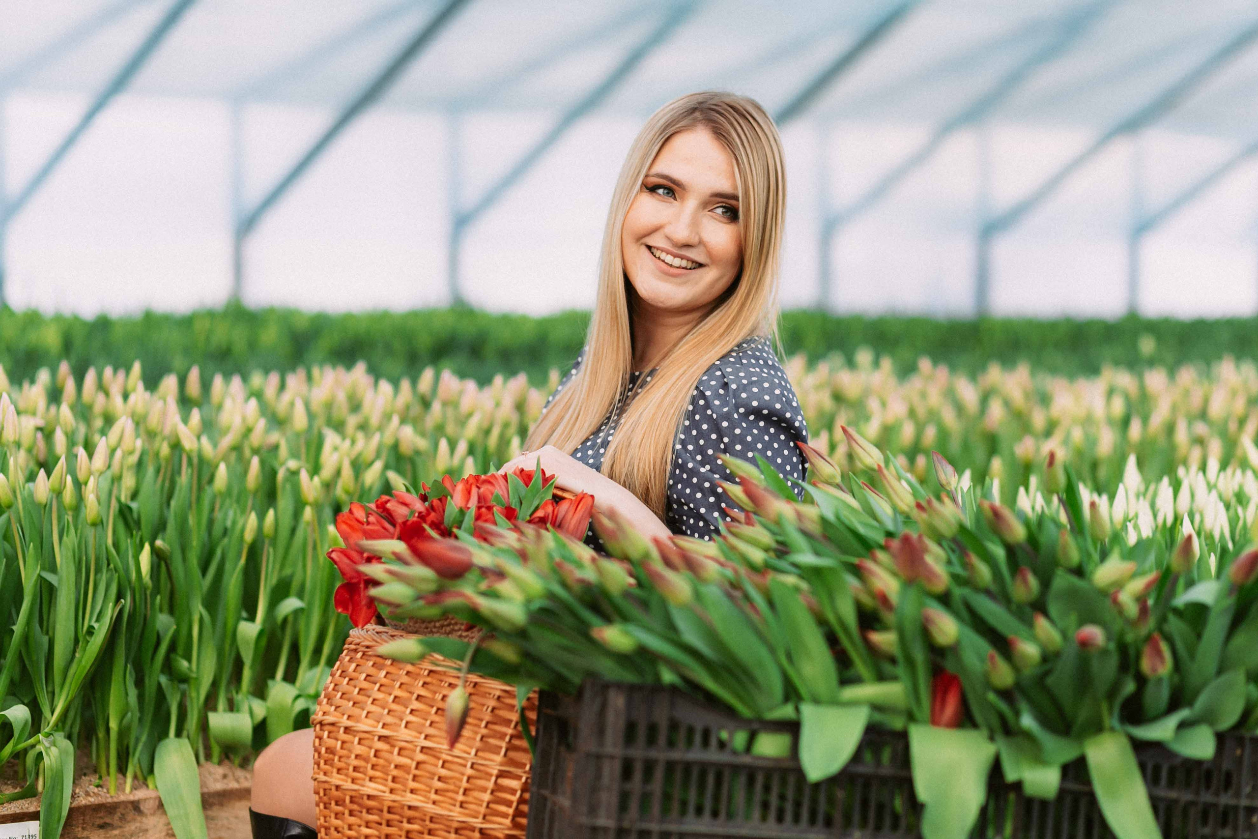 Lady&Flowers. Wedding and family photographer Nina Pavlovets