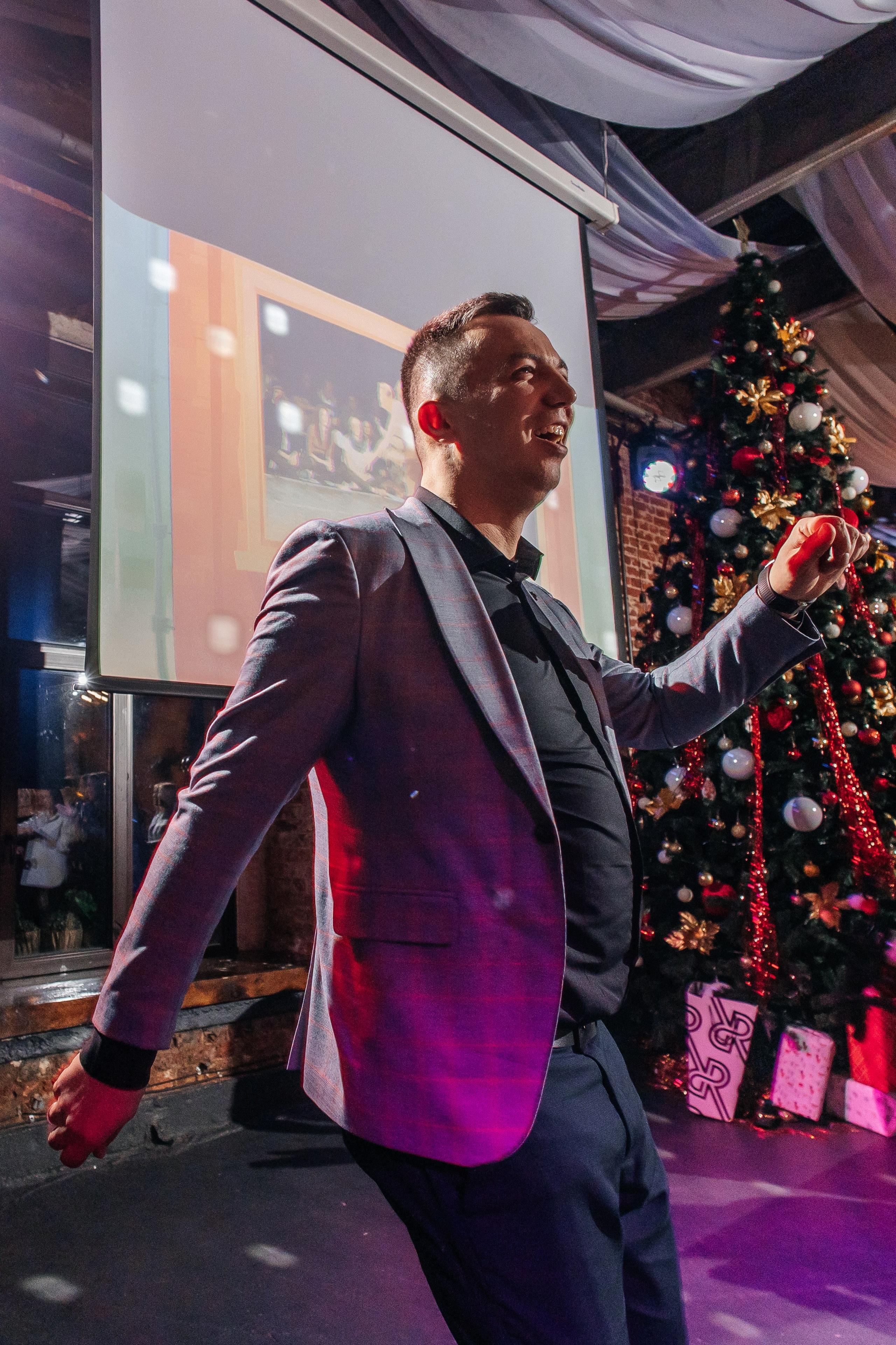 Новогодний Корпоратив «РЕСО ЛИЗИНГ». Фотограф в Санкт-Петербурге Виктория Безверхая