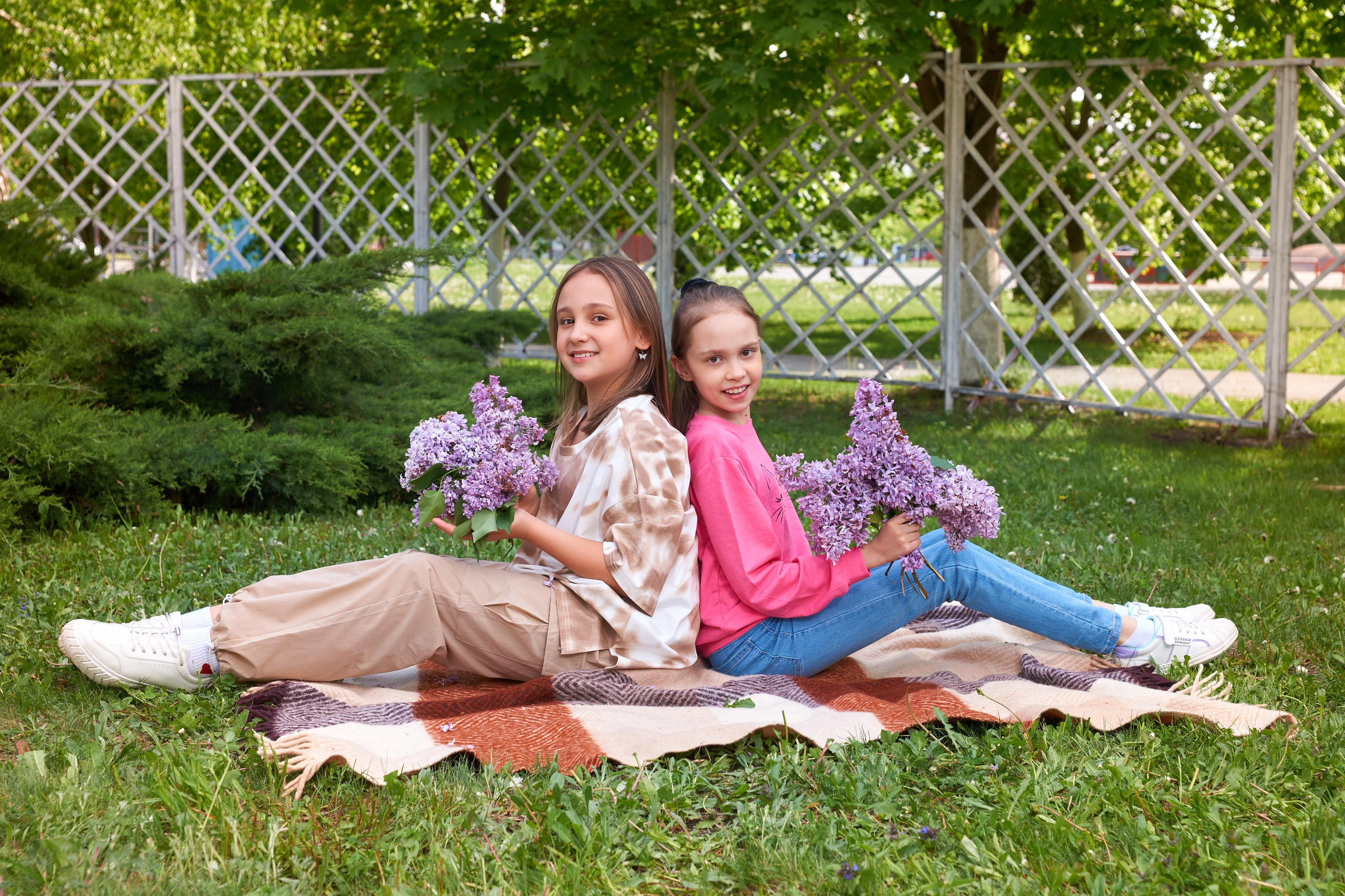 Съёмка в парке весной. 4 класс. 2024. Childrenfoto.ru