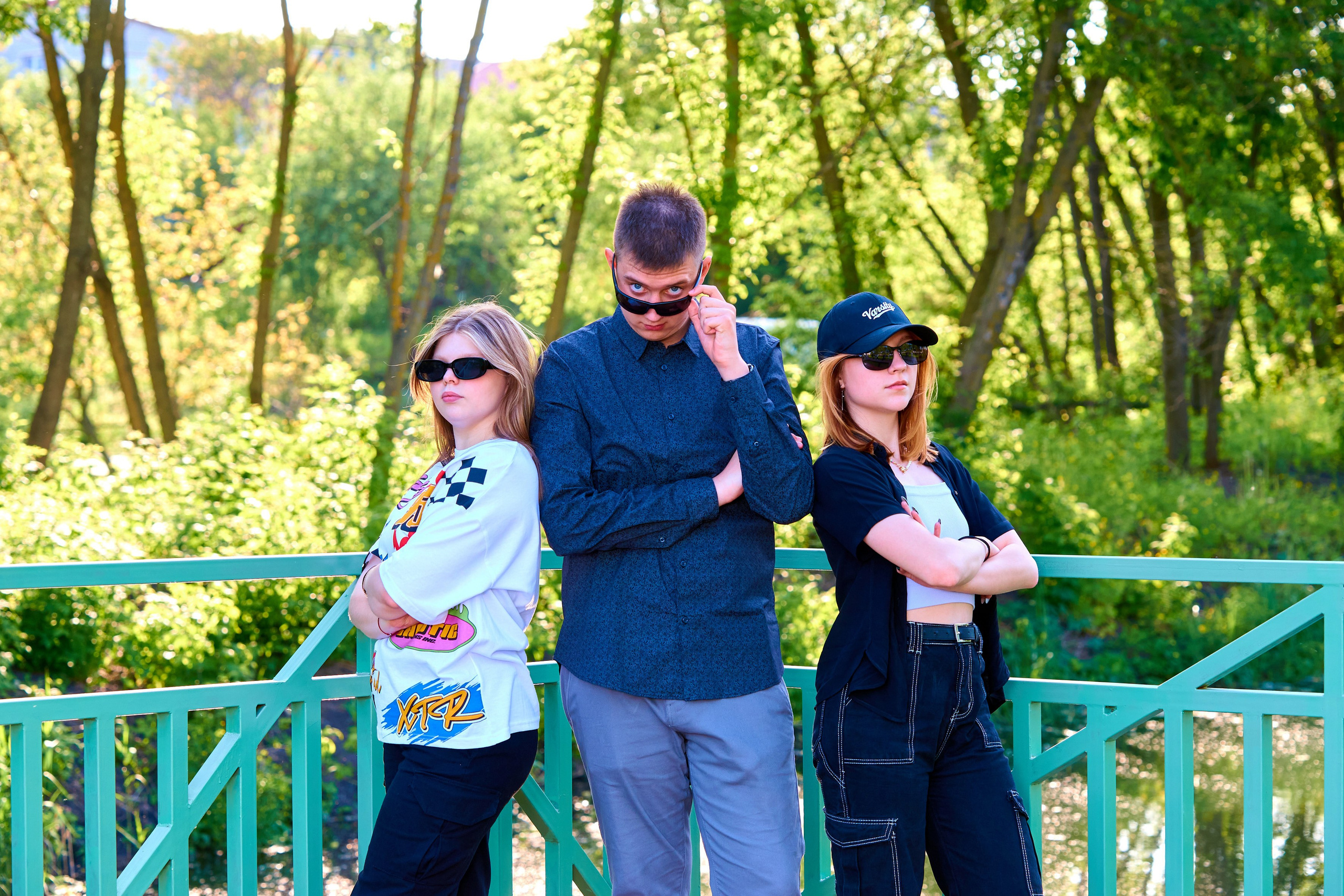 Весна 2023 в парке. 9 класс. Childrenfoto.ru