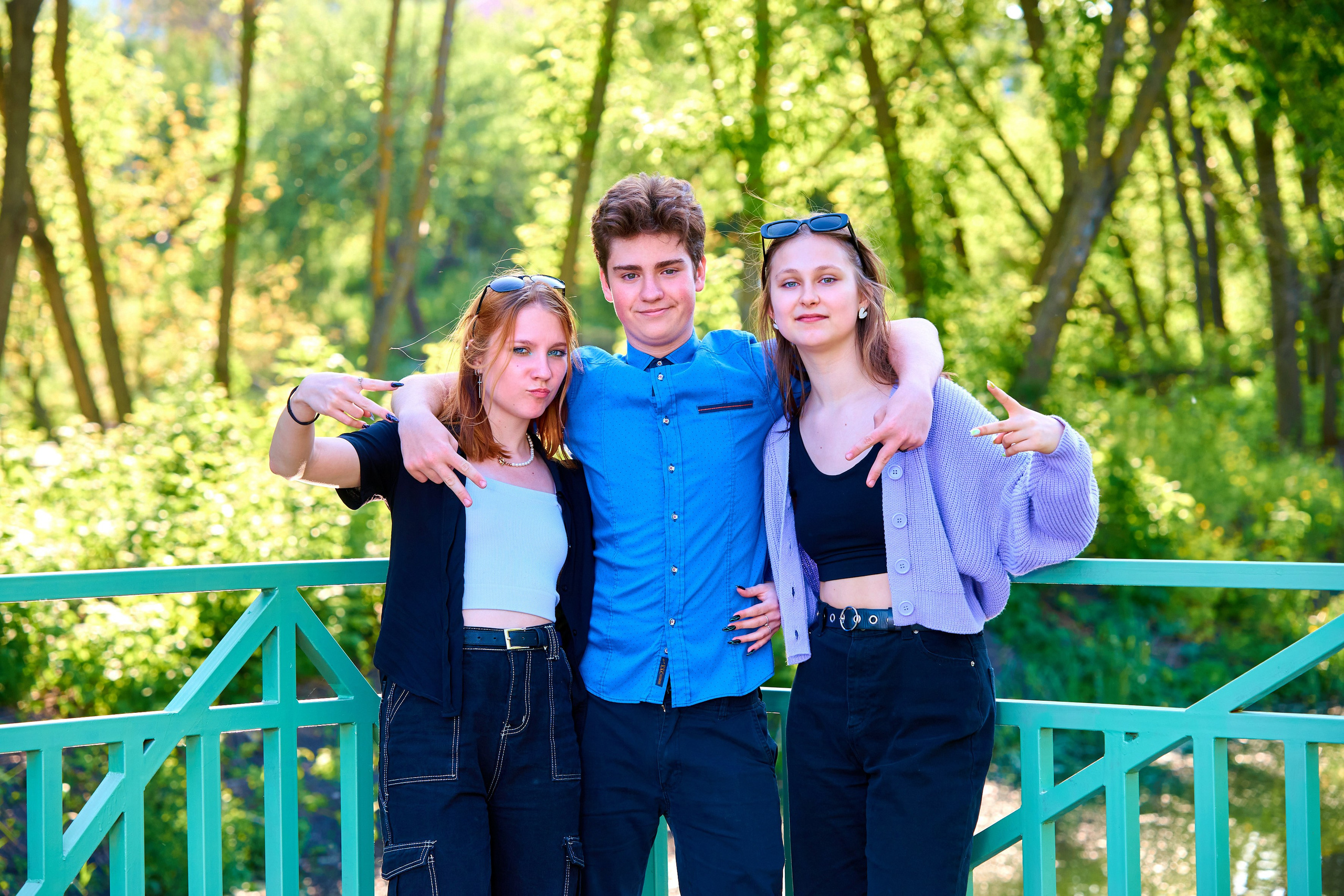 Весна 2023 в парке. 9 класс. Childrenfoto.ru