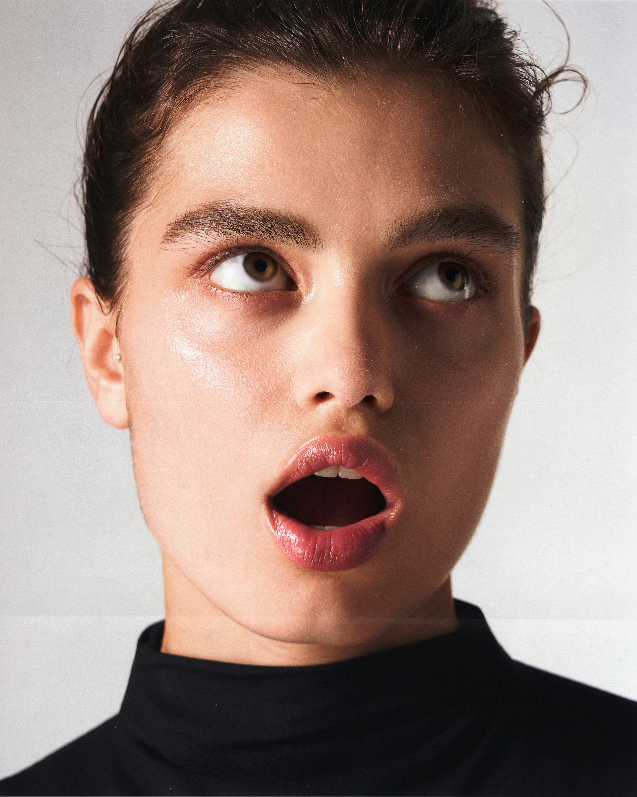 2MOOD beauty. Nadezhda Diskant is a Moscow and Saint Petersburg based photographer