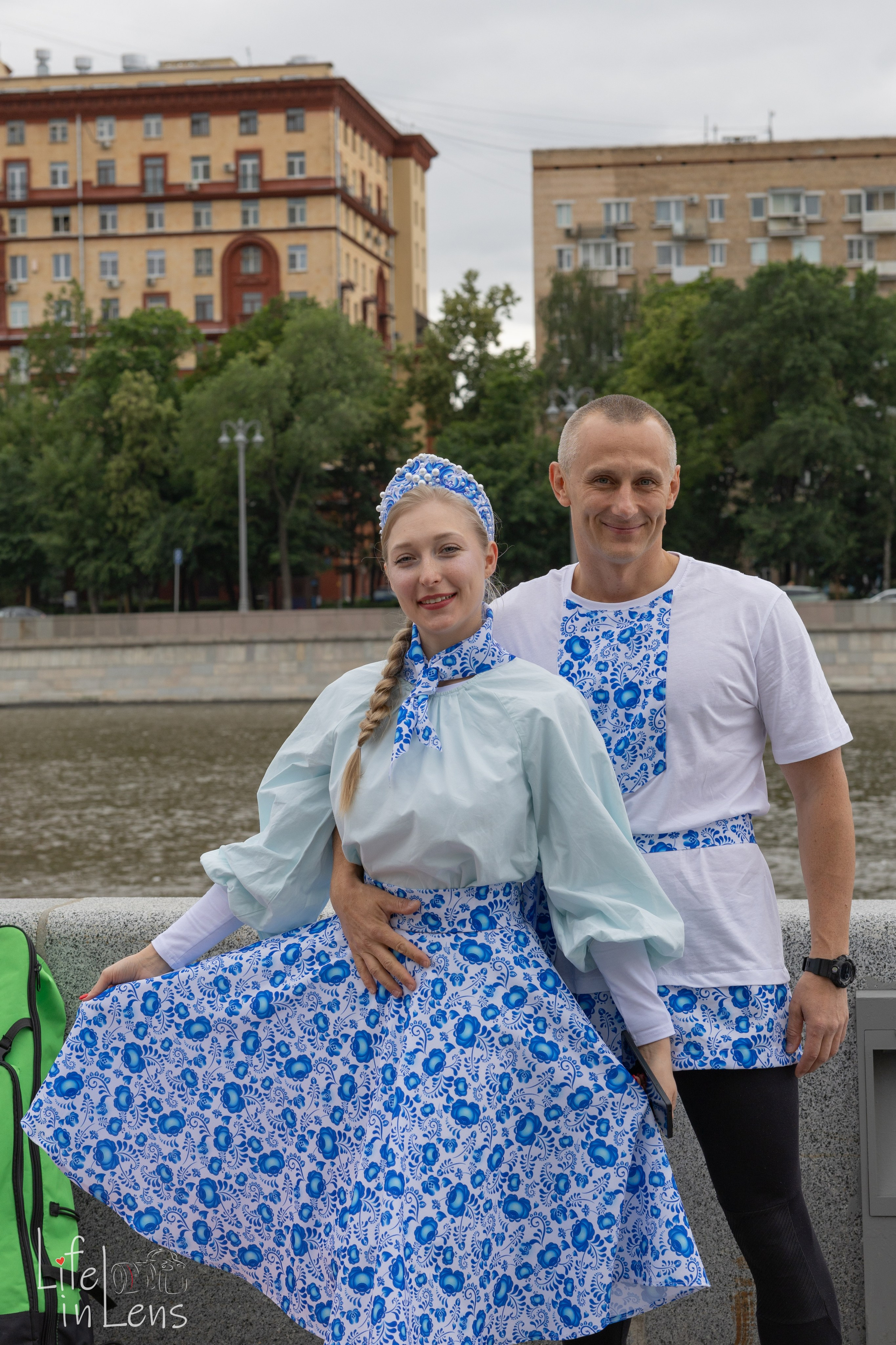 SUP-карнавал. Фотограф, получающий удовольствие от своей работы