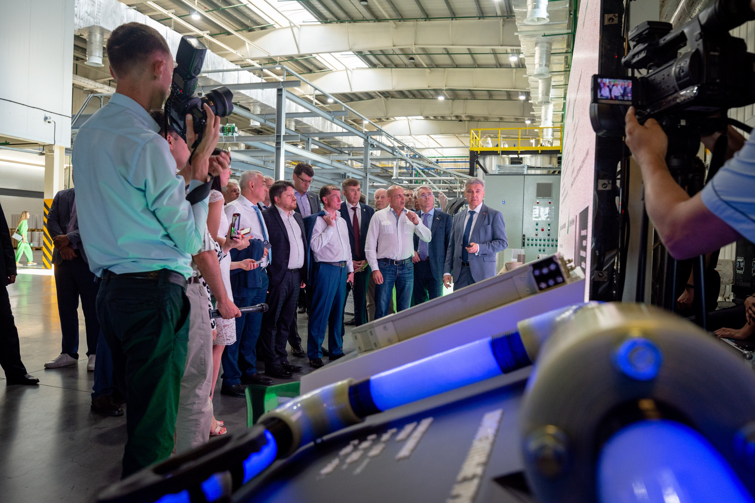 Обход представителями госдумы РФ заводов ОЭЗ АЛАБУГА. Коммерческий фотограф в Казани Ксения Добролюбова