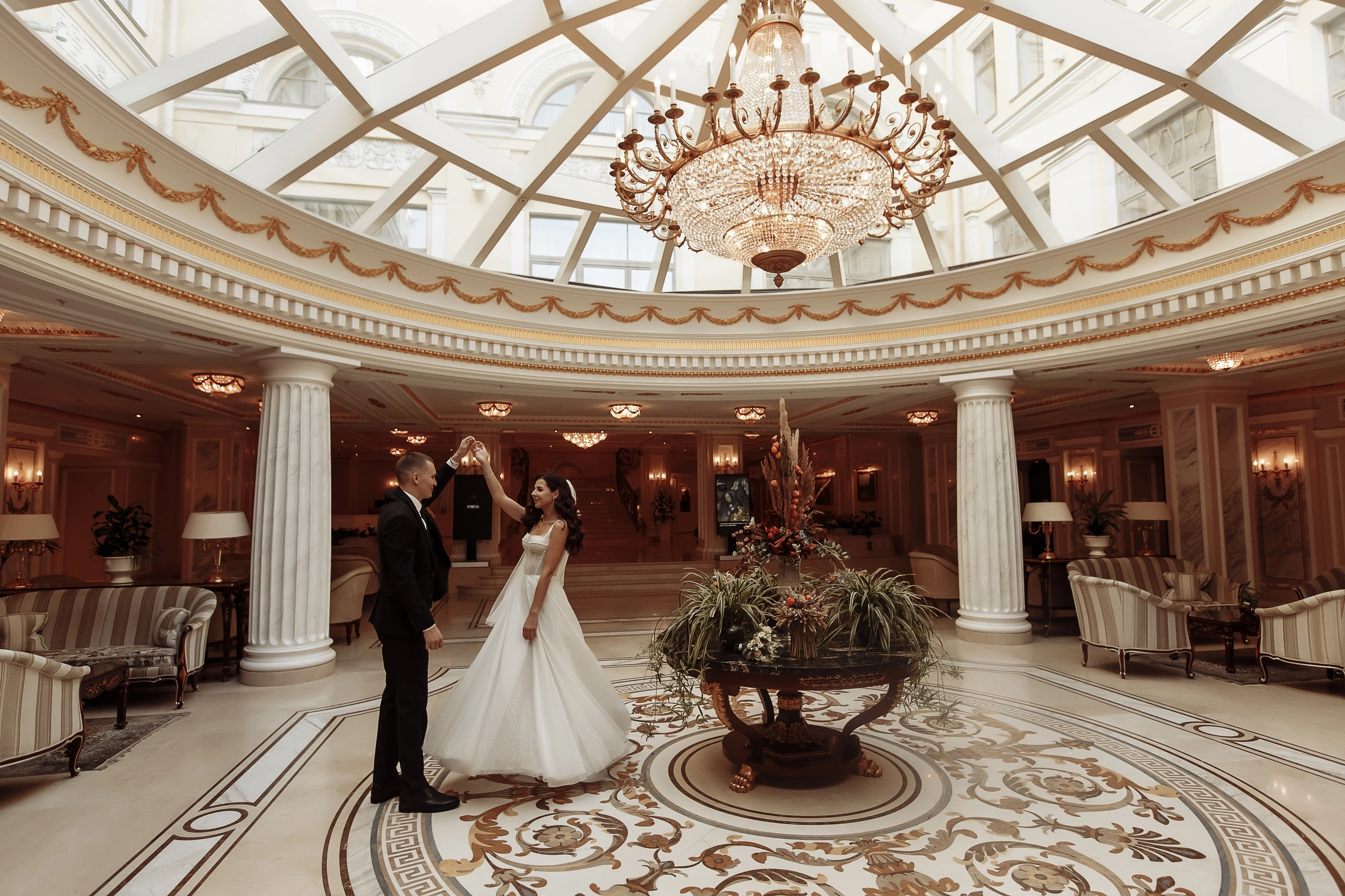 Свадебные фотосессии. Роспись в ЗАГСе. Выездная регистрация. Студийный и свадебный фотограф и видеограф в Севастополе — Юлия Макаренко