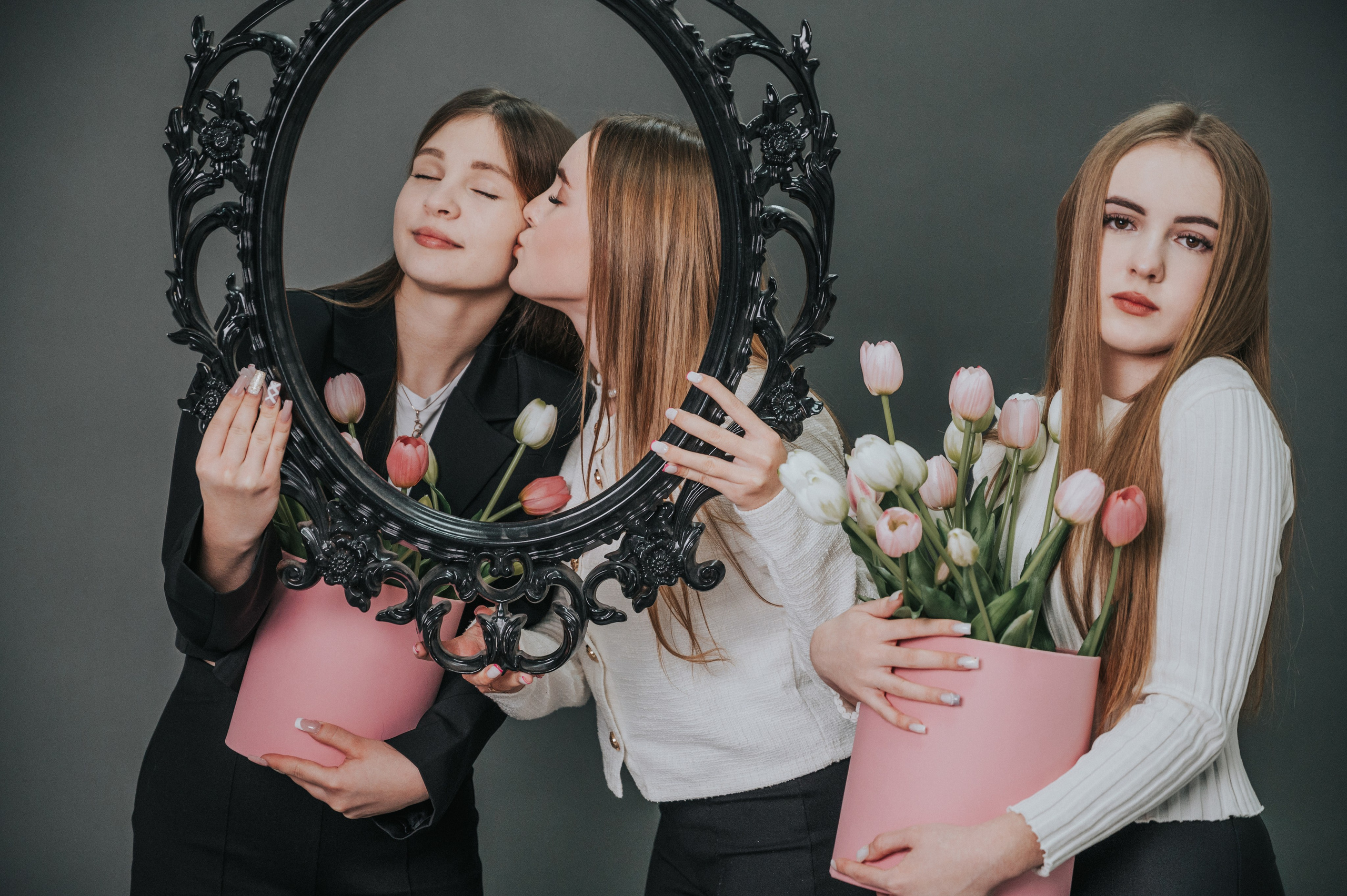 Фотостудия. Выпускные альбомы и Школьный фотограф в Алексеевке, Бирюче, Красном