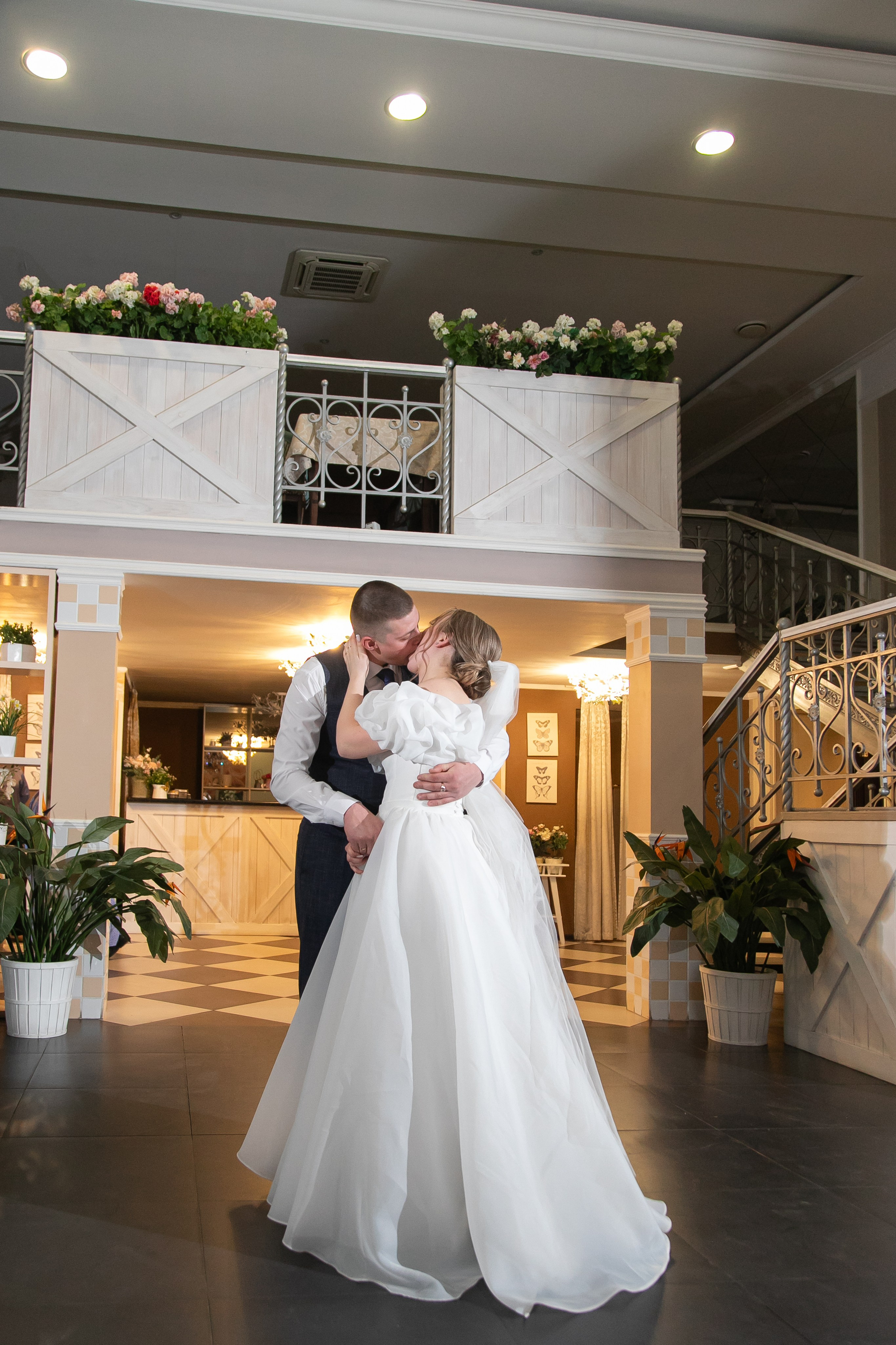 Свадьба 15 марта 2025. Выпускной альбом Шахты Ростов