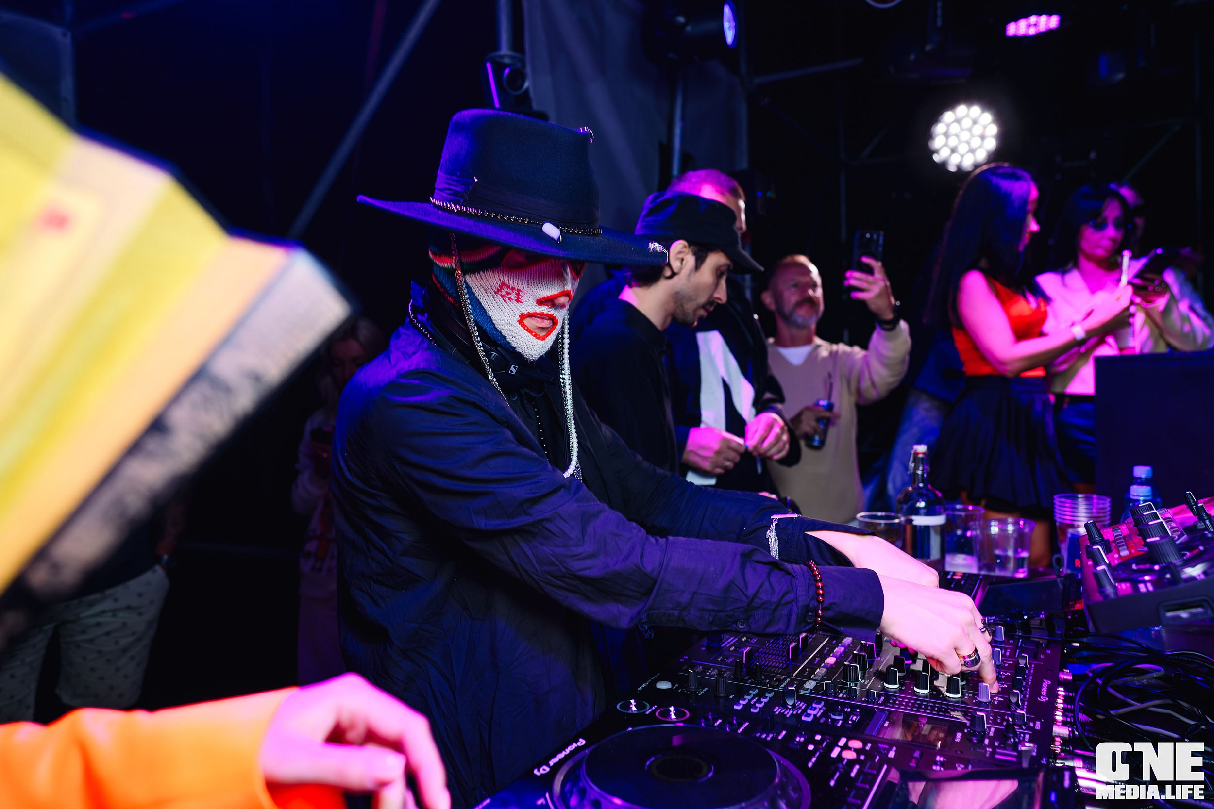 CULT — electronic music festival. Day II. One Media Life: фоторепортажи, фотоотчеты с мероприятий и заведений