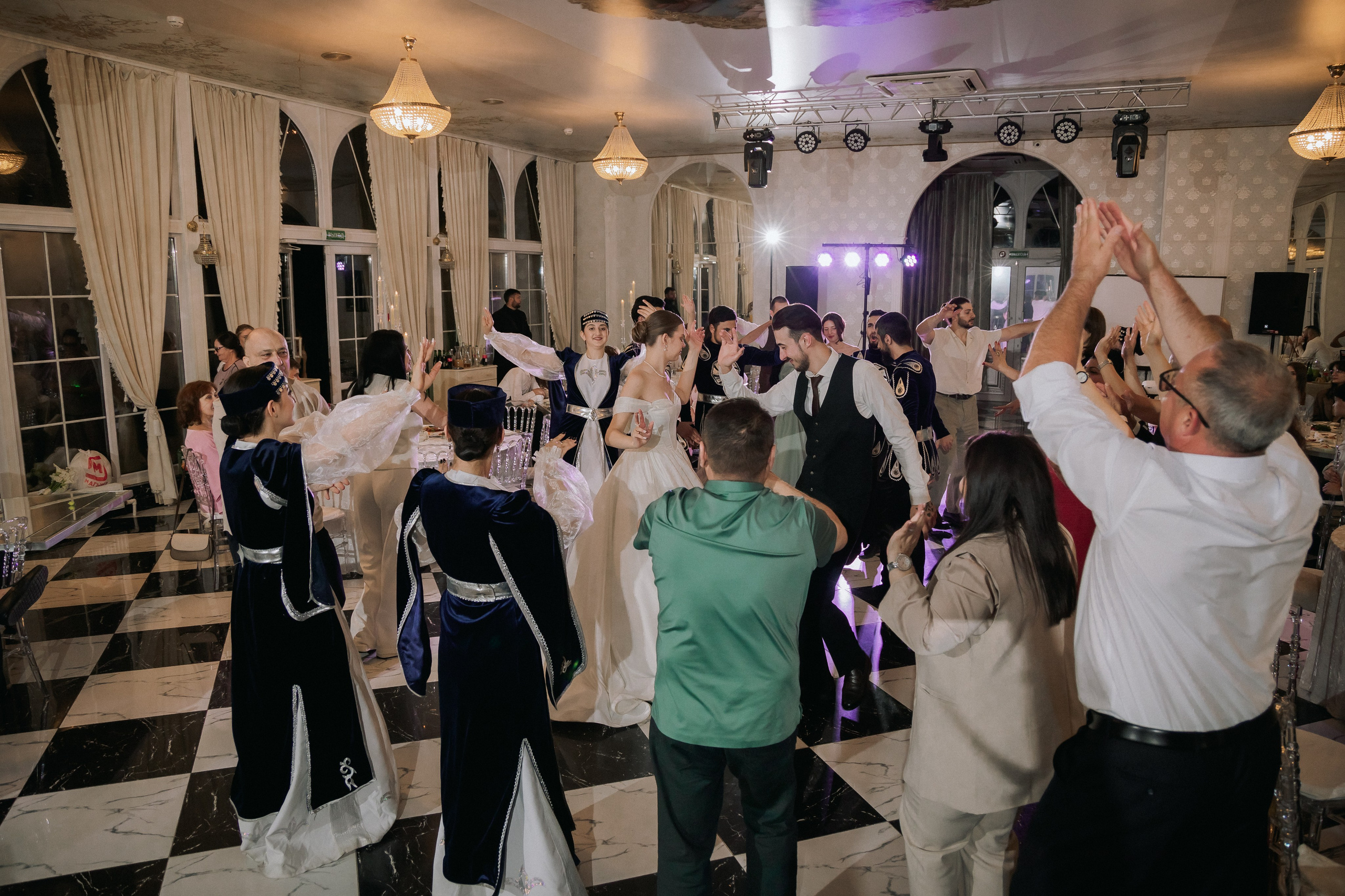 Свадебный день Лины и Роберта. Свадебная фотография. Арина Рубах