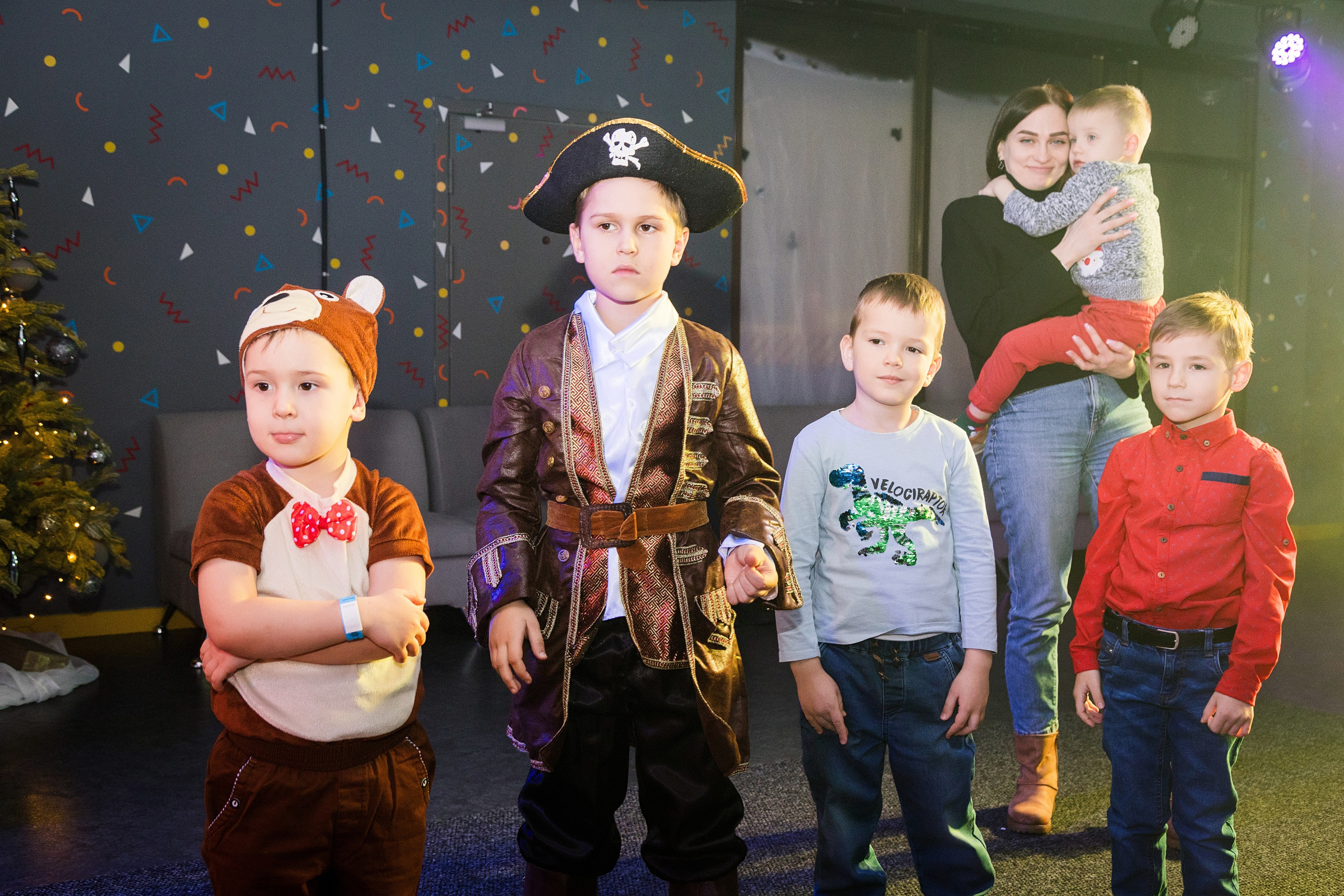 Новогодние утренники. Детский фотограф видеограф в Хабаровске Михаил Орлов