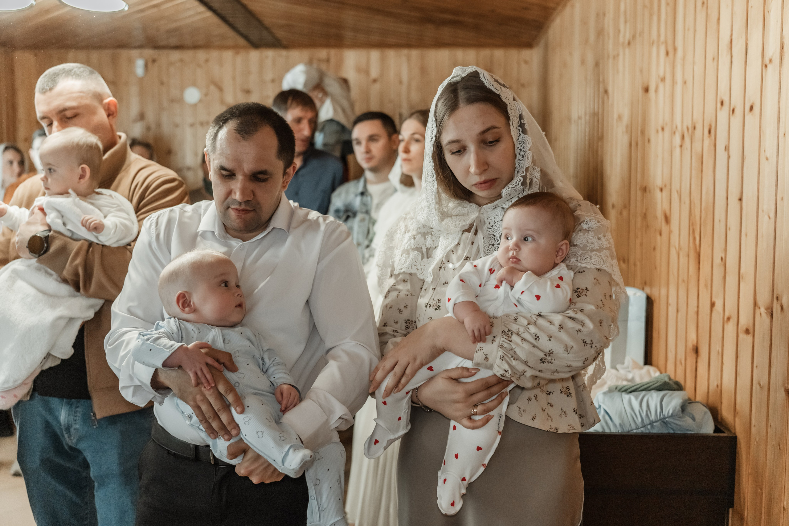 Крещение Льва и Лилии в Свято-Никольском храме п.Первомайский. Фотограф на Крещение Тула и Венчание в Туле, детский и семейный фотограф