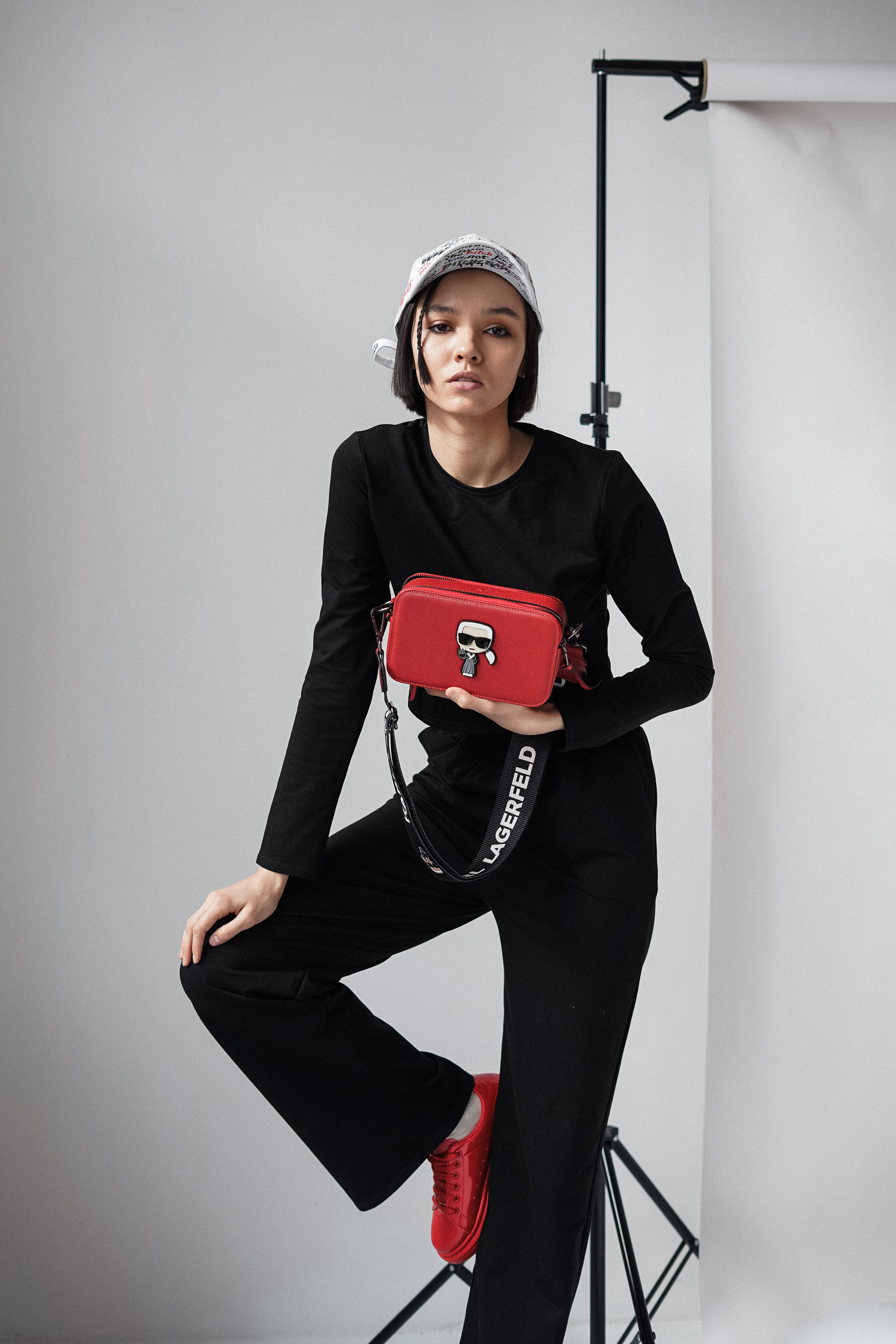 Шоурум Mim.store. VISUAL ARTIST · KRONGAUZ ANASTASIA