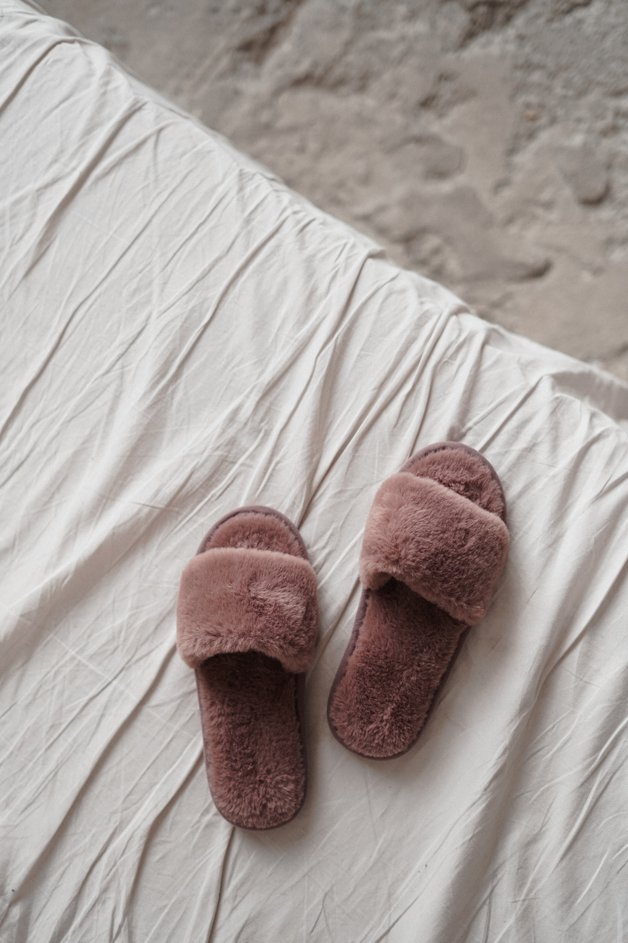 Реклама магазина и шоурума Геленджик. VISUAL ARTIST · KRONGAUZ ANASTASIA