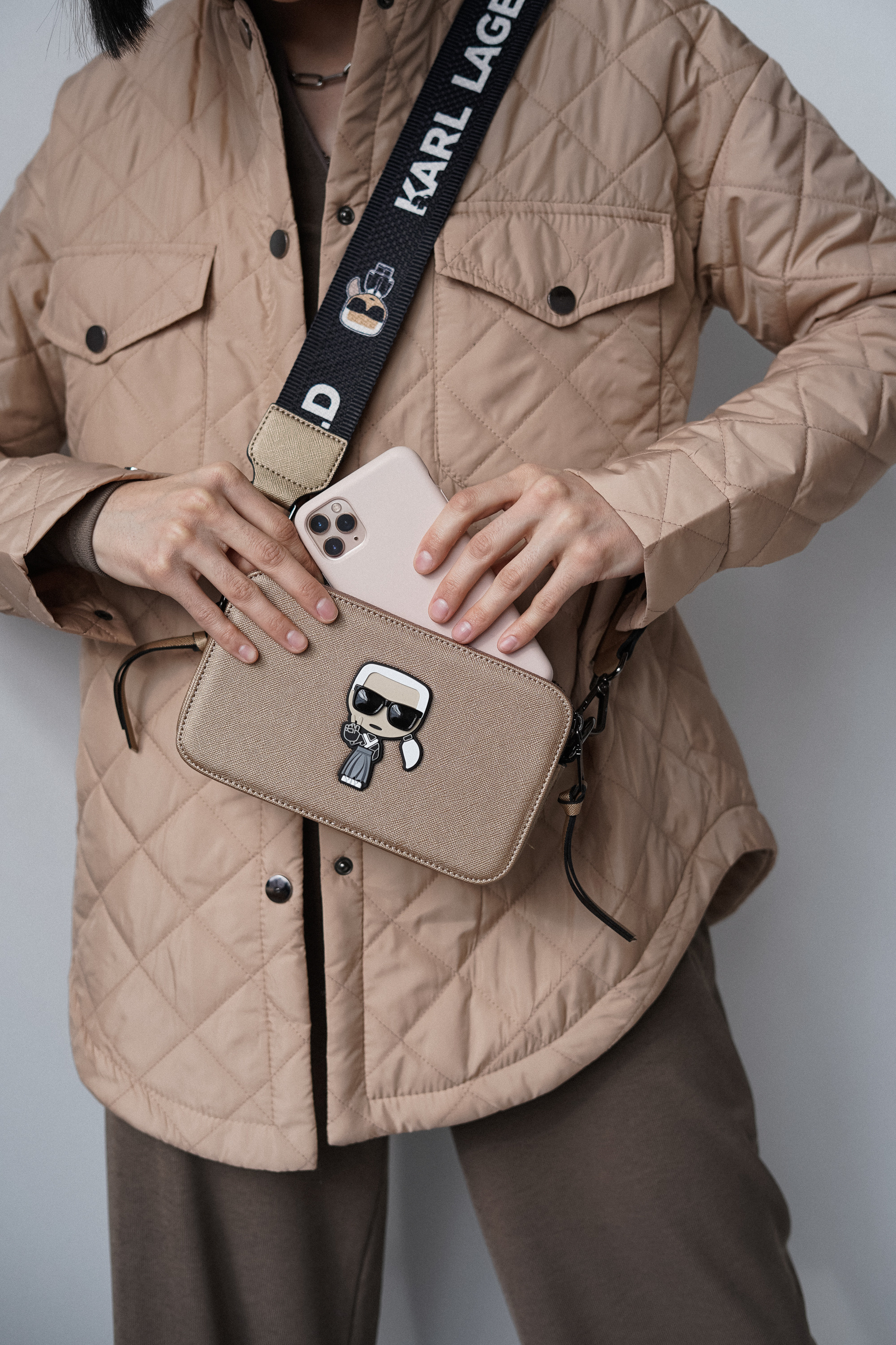 Шоурум Mim.store. VISUAL ARTIST · KRONGAUZ ANASTASIA