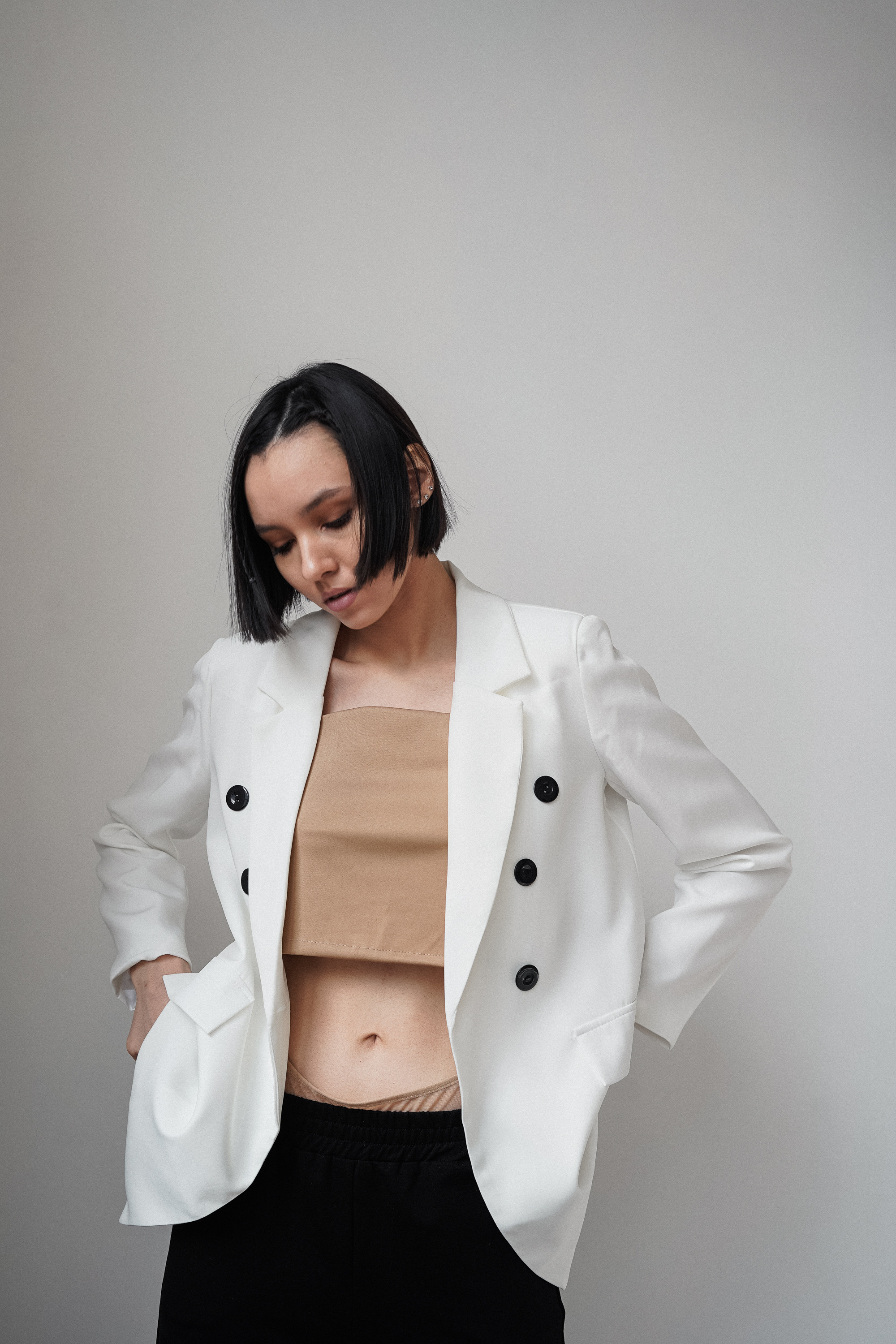 Шоурум Mim.store. VISUAL ARTIST · KRONGAUZ ANASTASIA