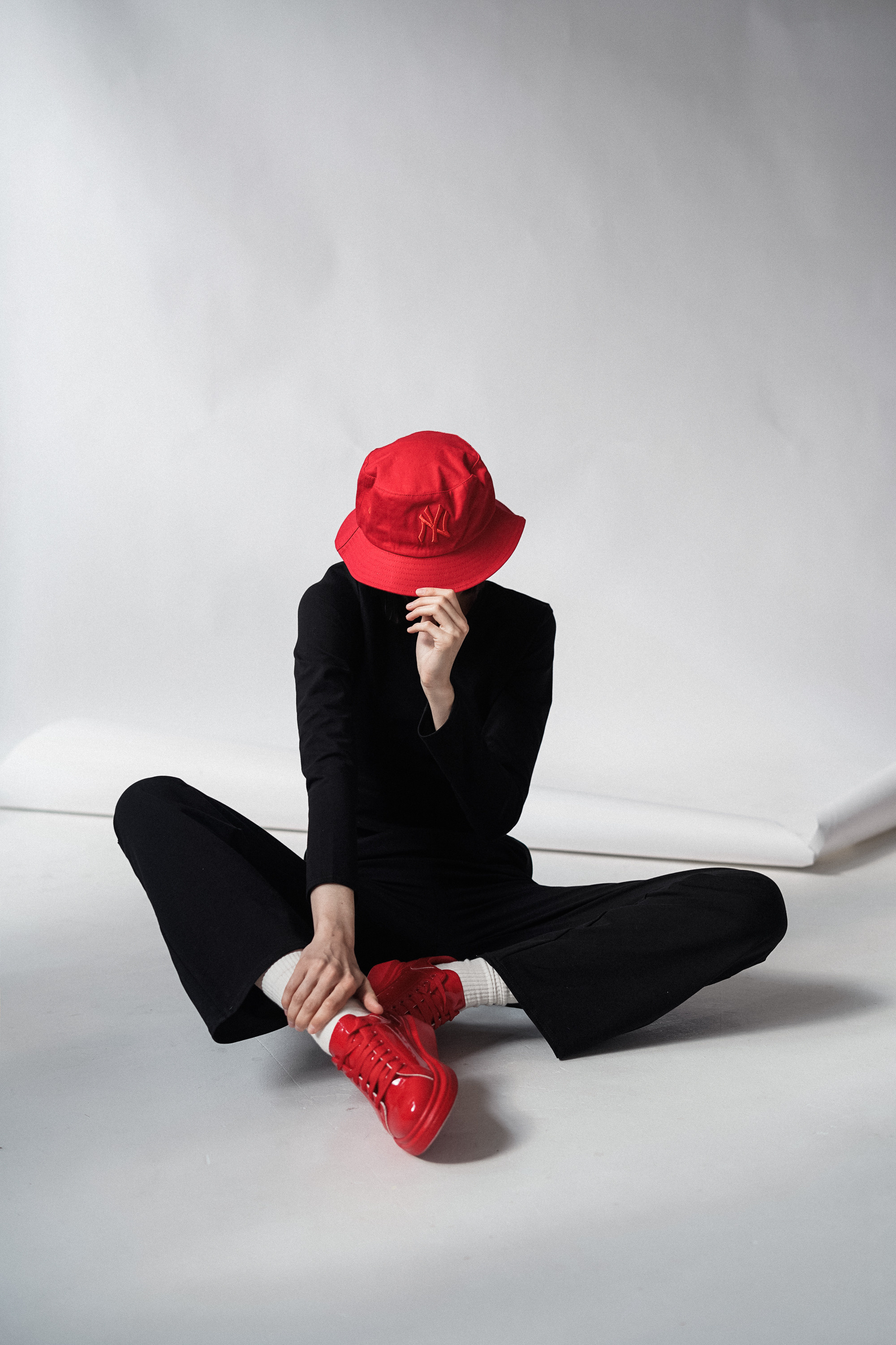 Шоурум Mim.store. VISUAL ARTIST · KRONGAUZ ANASTASIA