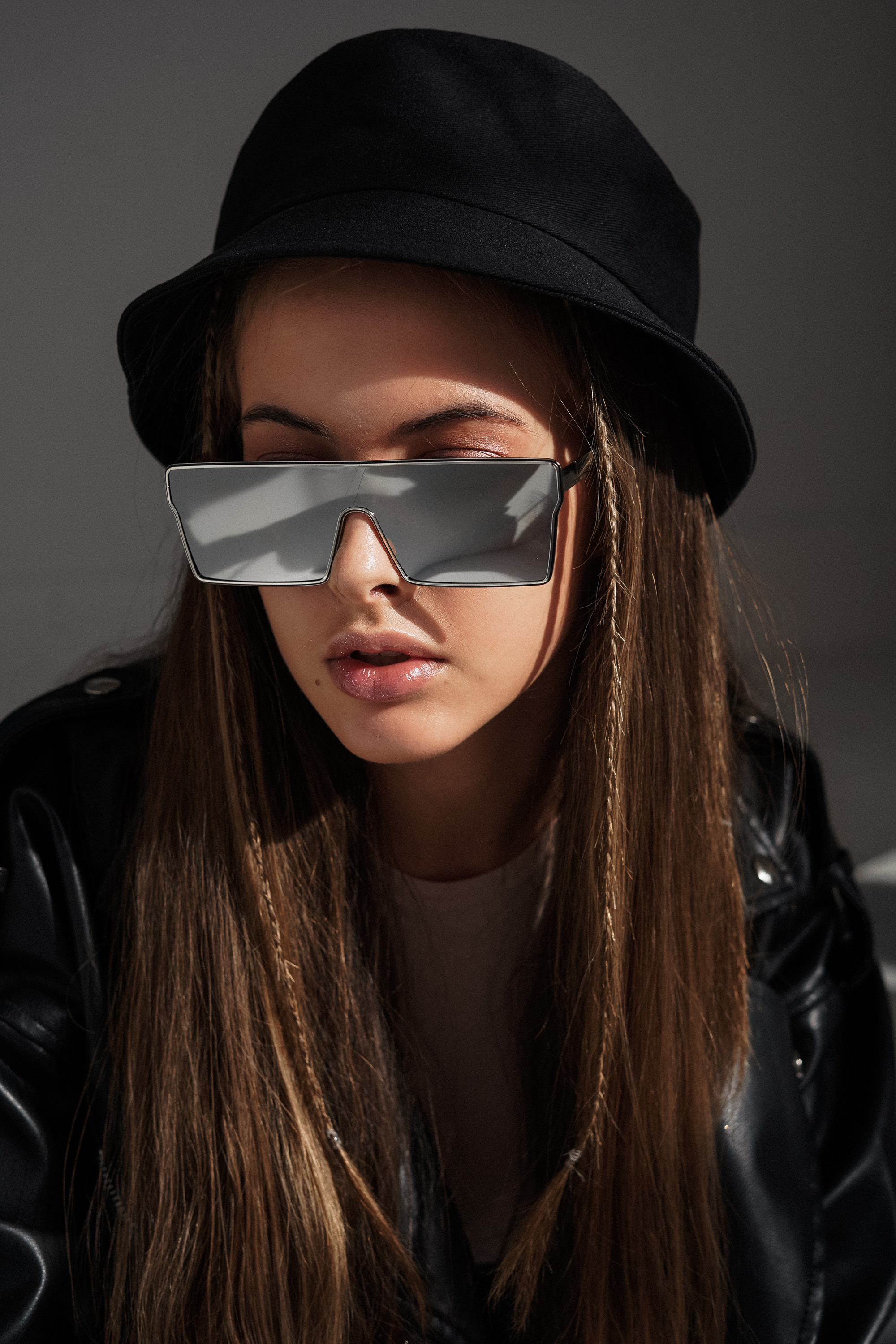 Шоурум Mim.store. VISUAL ARTIST · KRONGAUZ ANASTASIA