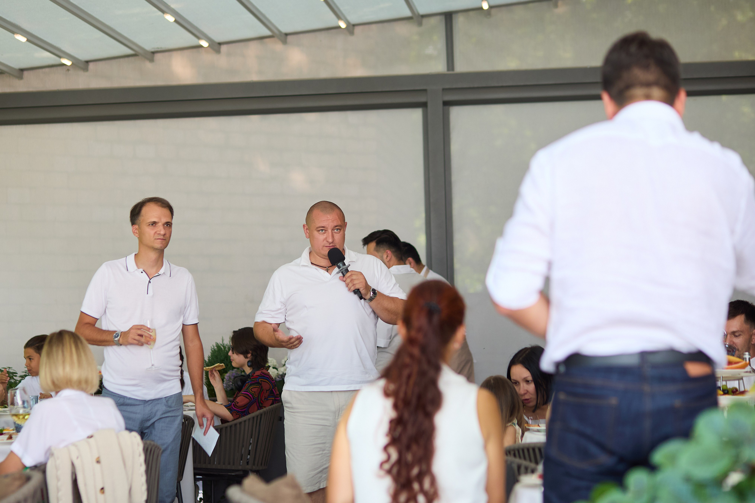 День Рождения 45 лет в ресторане «Ривьера». Александр Осин — корпоративный и семейный фотограф в Москве