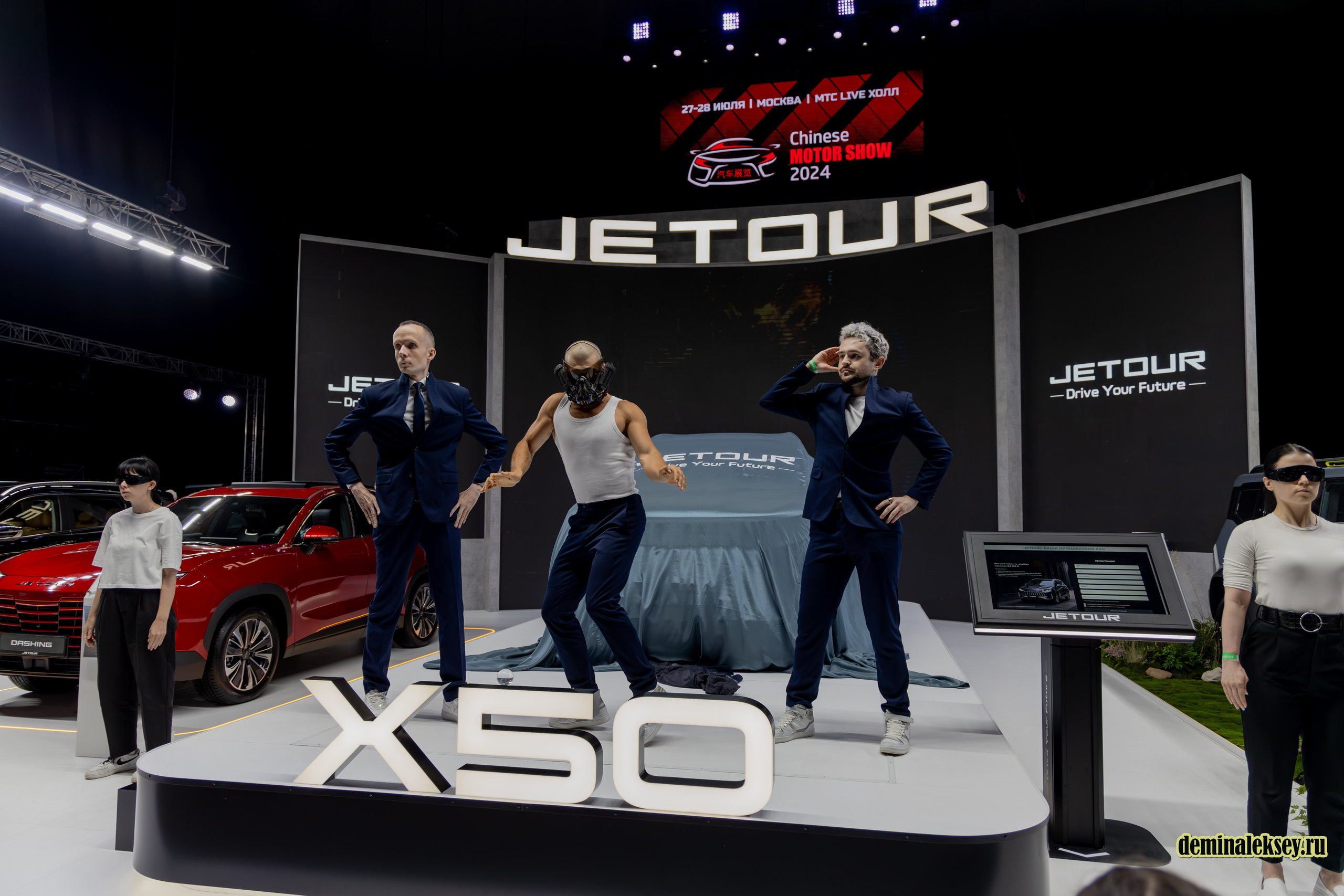 Chinese Motor Show 2024. Репортажный, семейный и студийный фотограф в Москве Демин Алексей