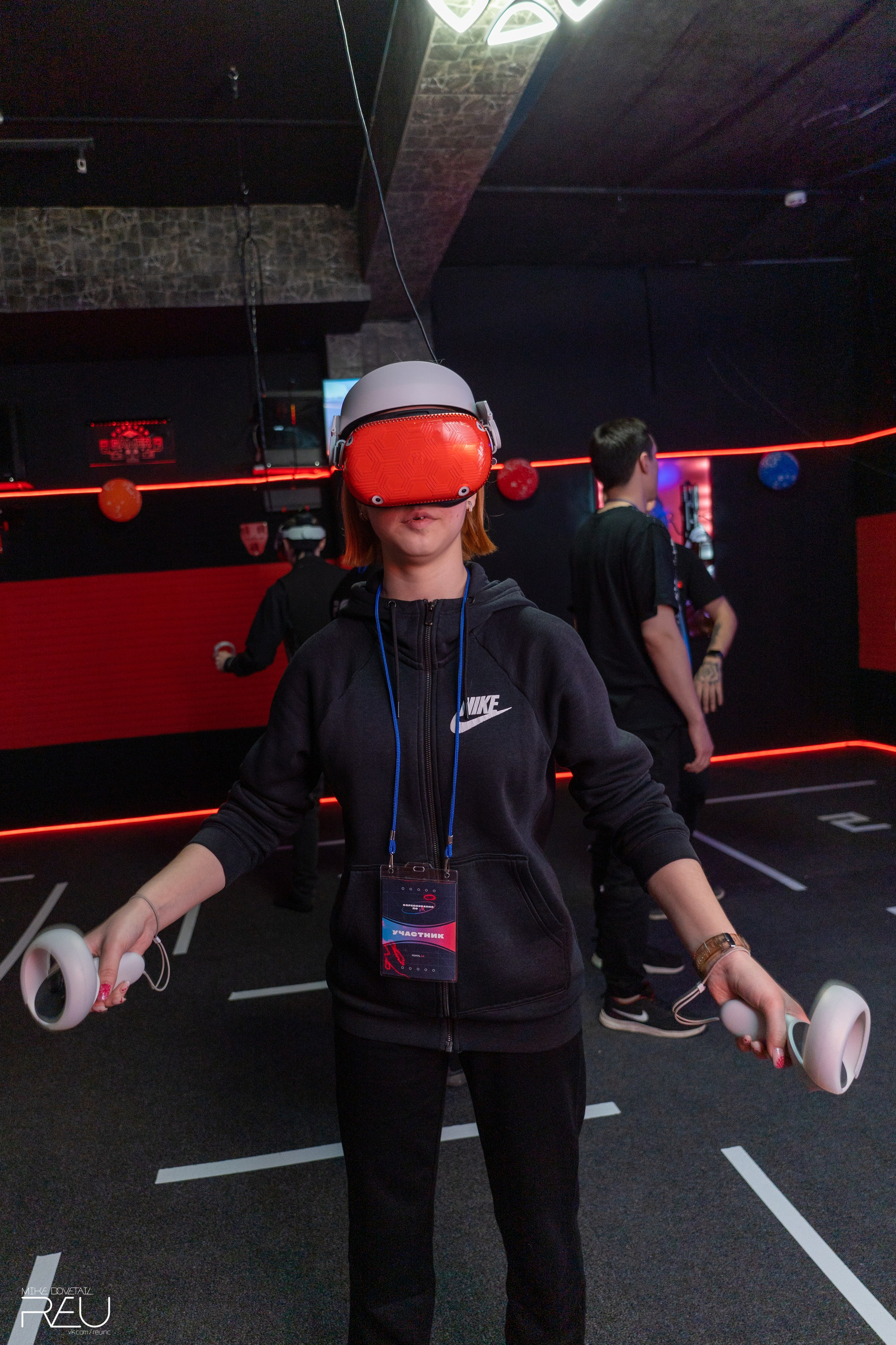 ТУРНИР ПО VR. Mike Dovetail | Портретный и репортажный фотограф