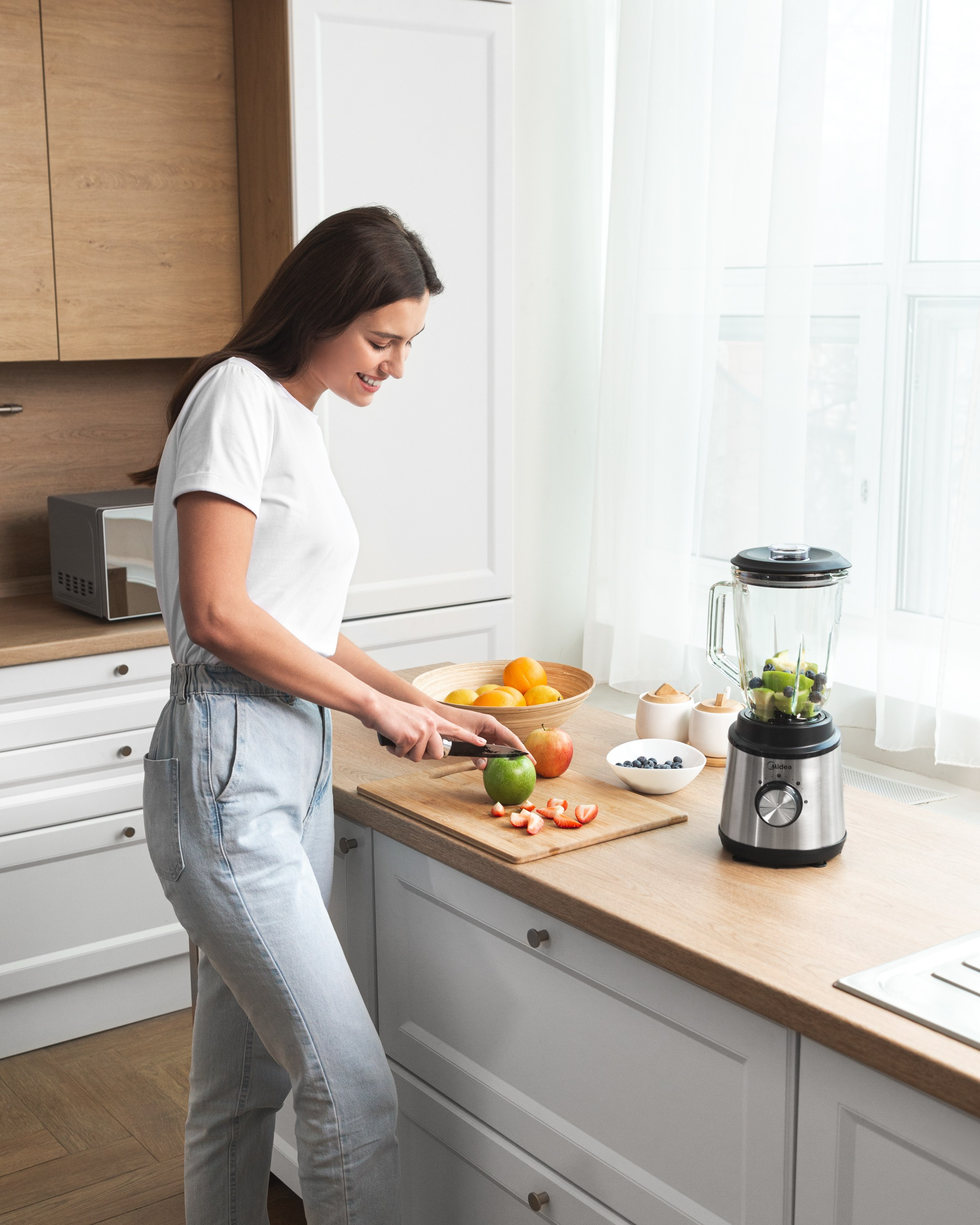 Midea. Главная