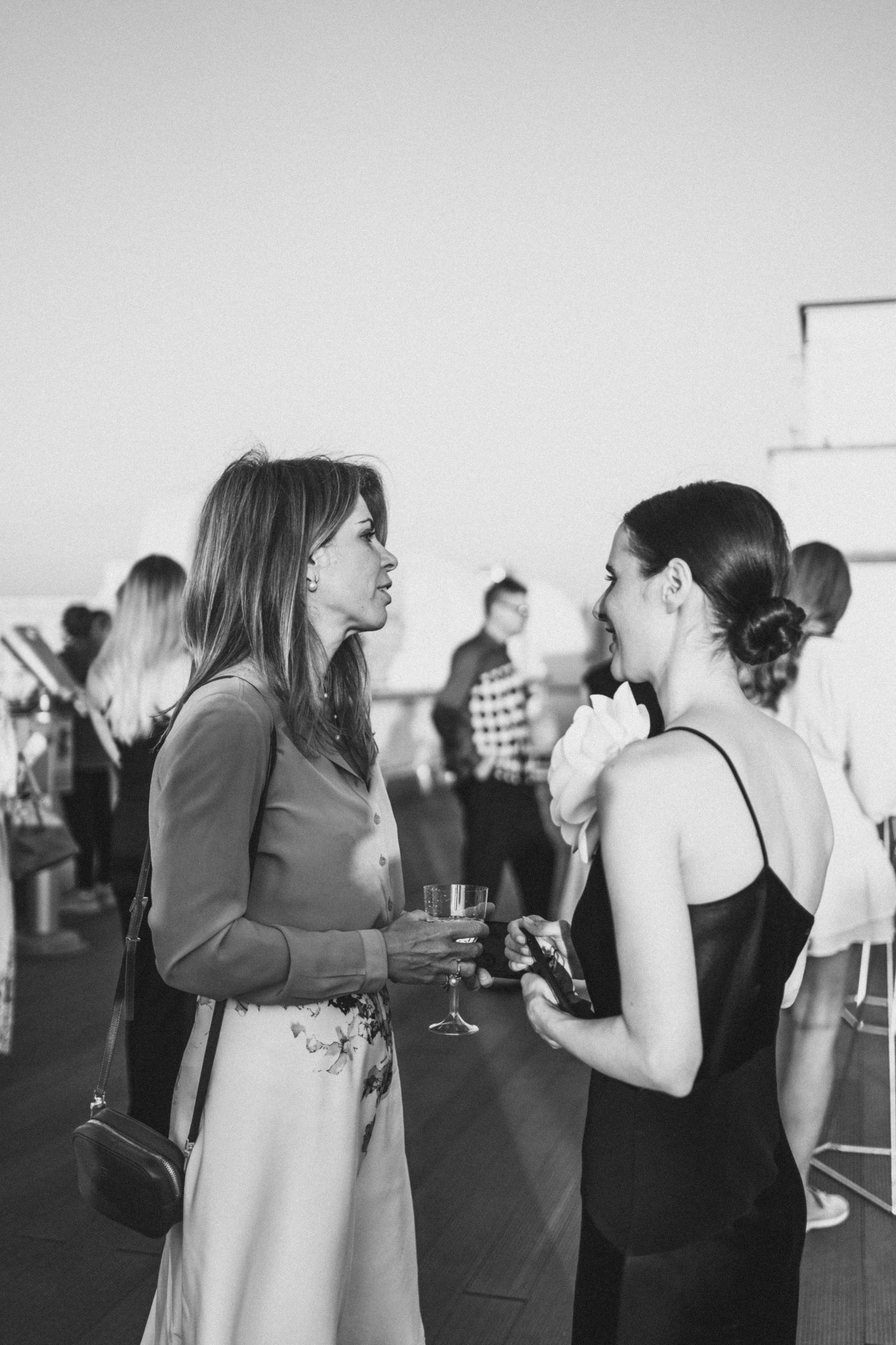 Выставка на крыше Парка Горького. Семейный и детский фотограф и видеограф в Москве, Серпухове и Тарусе Валерия Сорокина