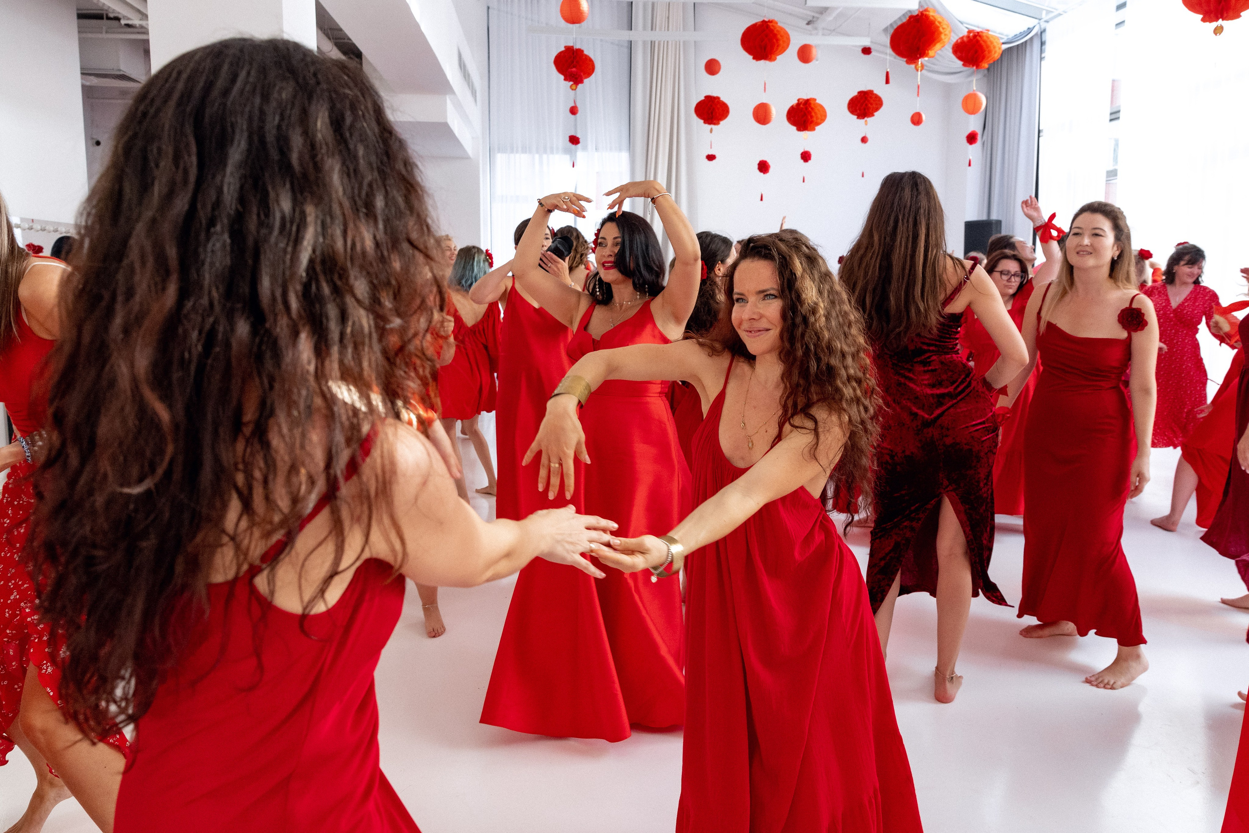 Женский круг Настя Шу. Дарья Бухреева — фотограф, видеограф и фототерапевт. Москва и мир