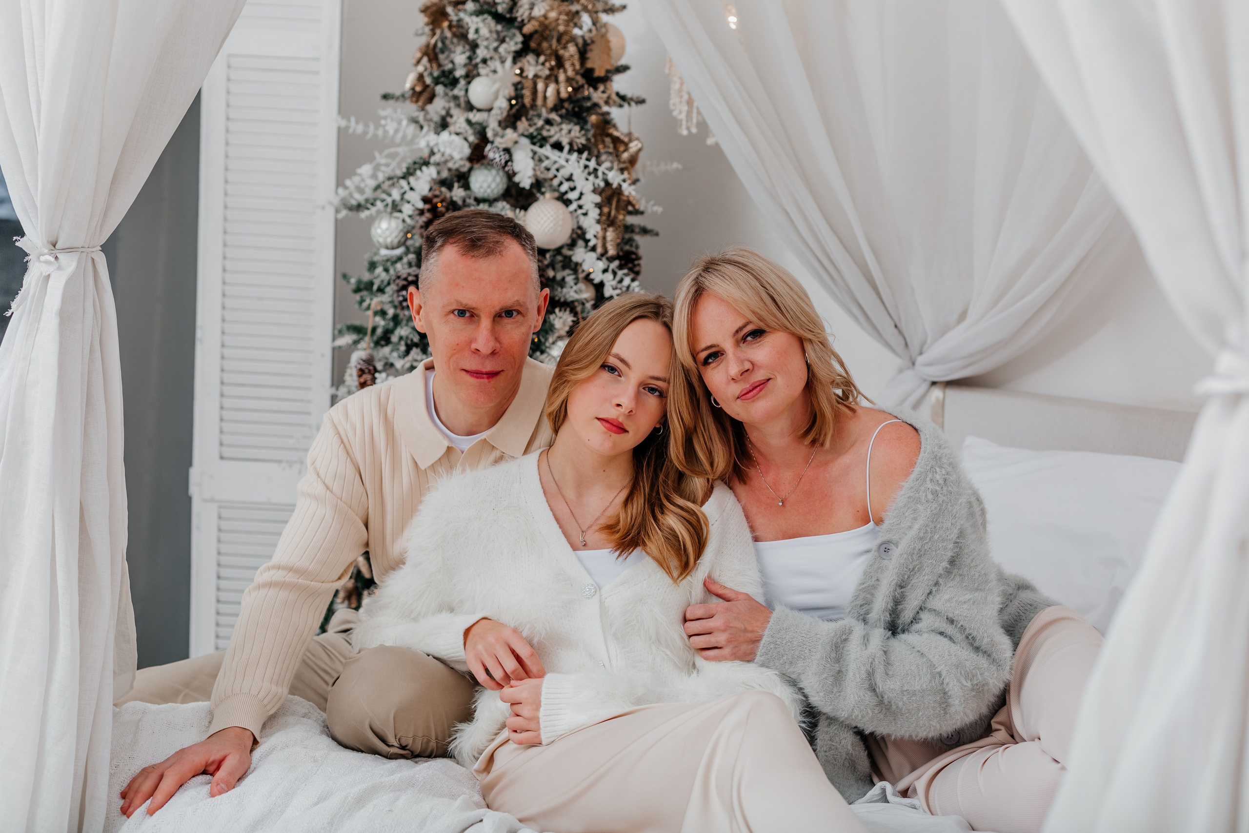 Уютная семейная фотосессия семьи Ломоносовых. Семейный и детский фотограф в Москве Алёна Кораблина