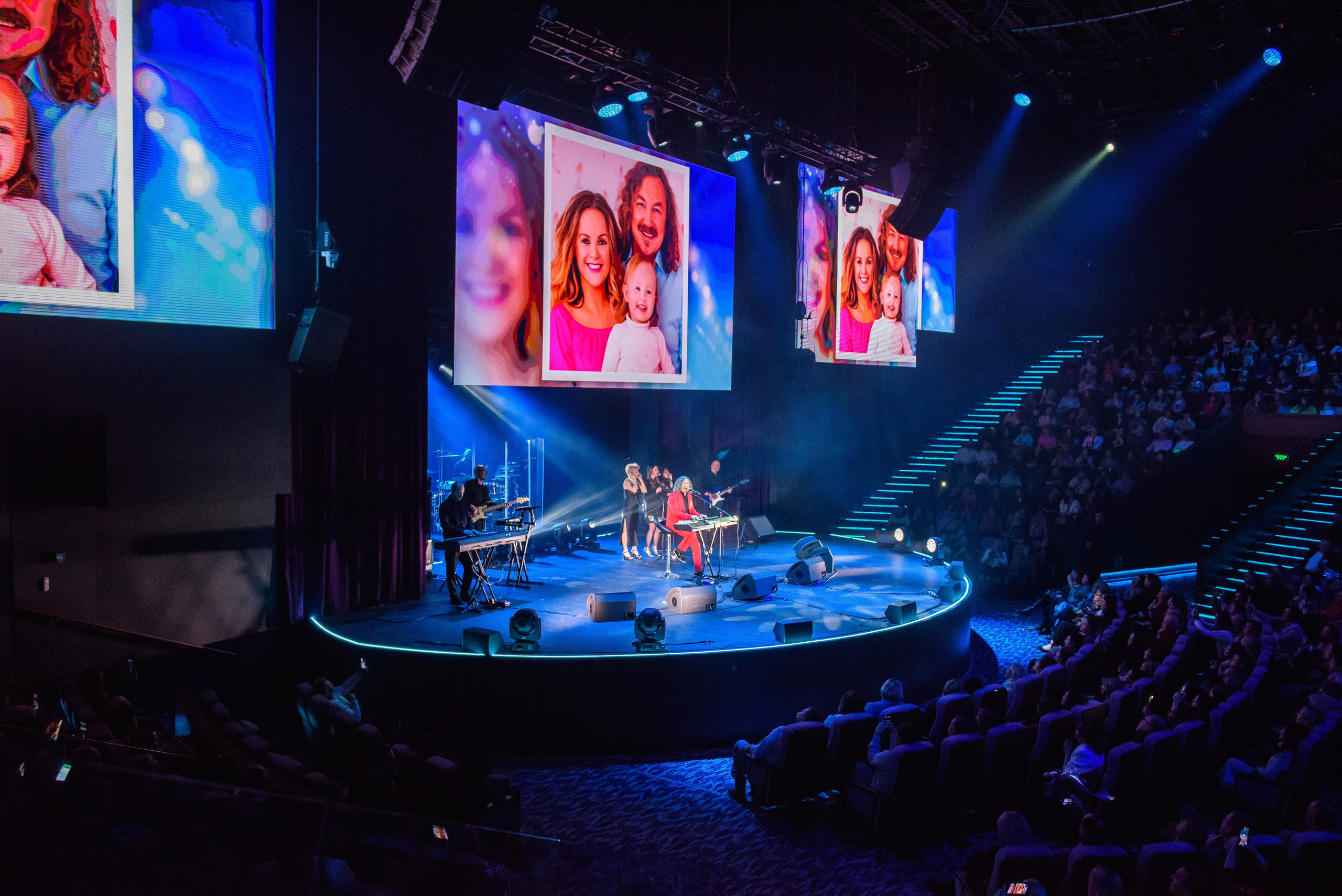 Игорь Николаев — «Имена на все времена», Вегас Сити Холл. Бренд-фотограф для экспертов и блогеров в Москве Влада Горбовская