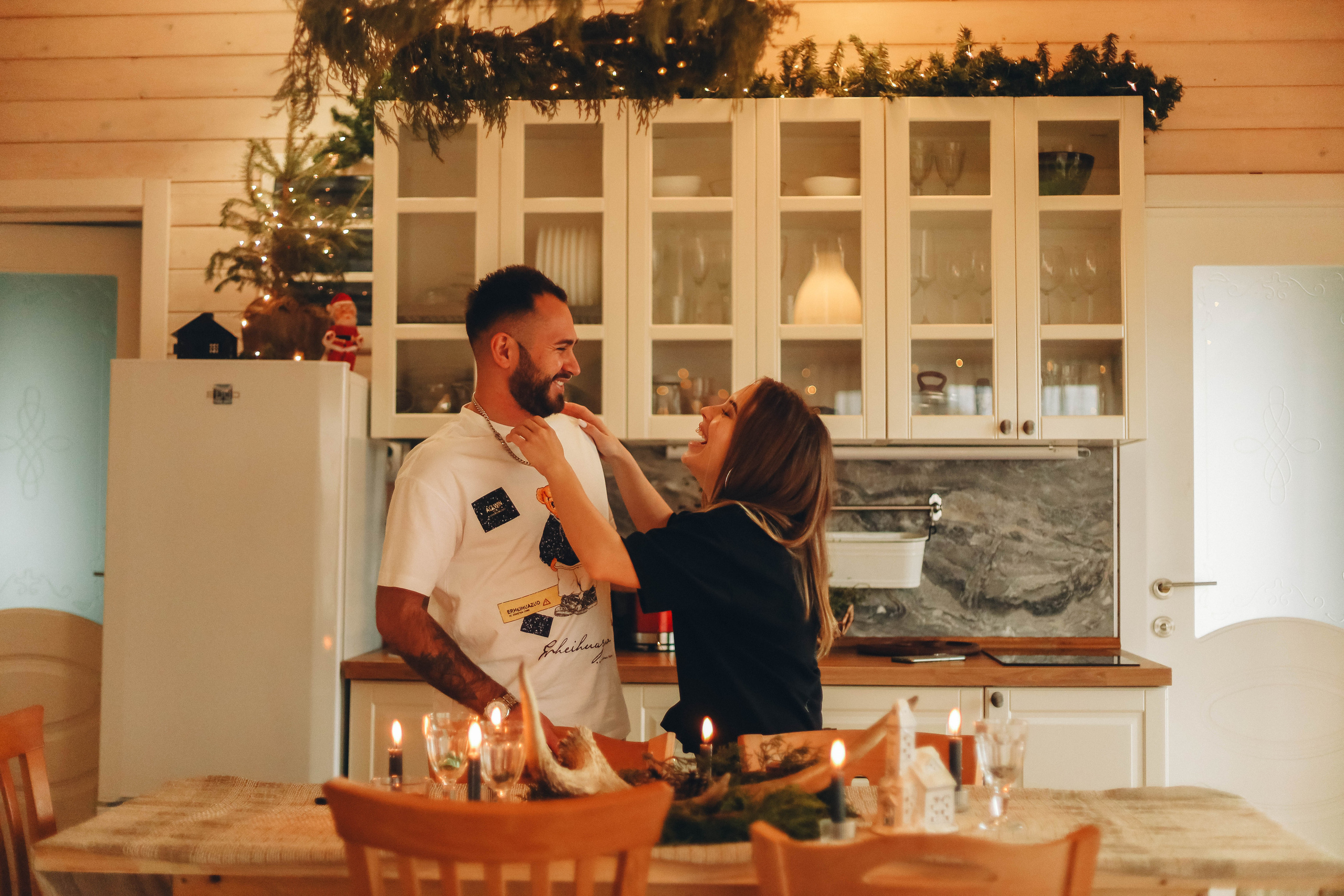 Юля и Слава в шале. Семейный фотограф Анапа