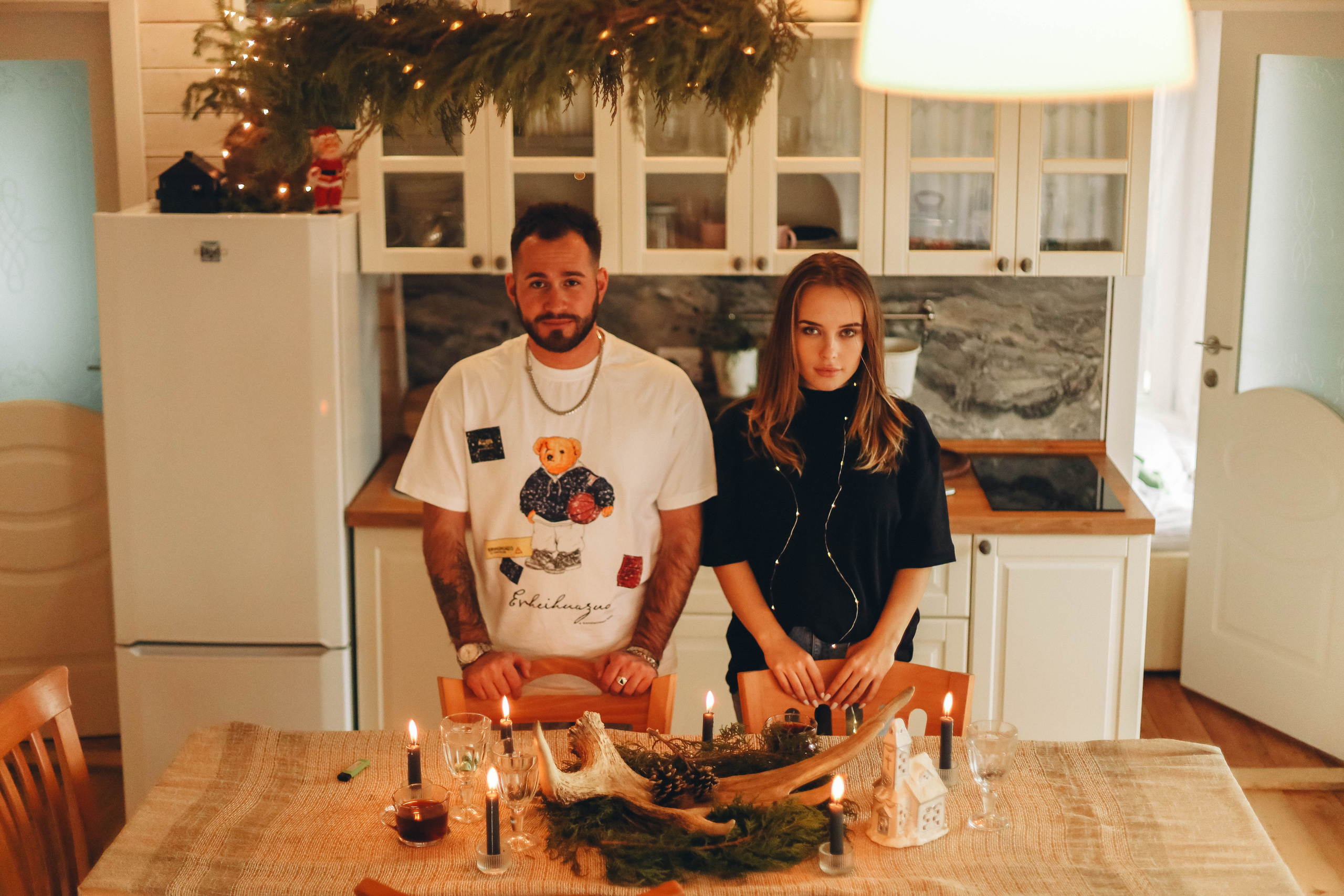 Юля и Слава в шале. Семейный фотограф Анапа