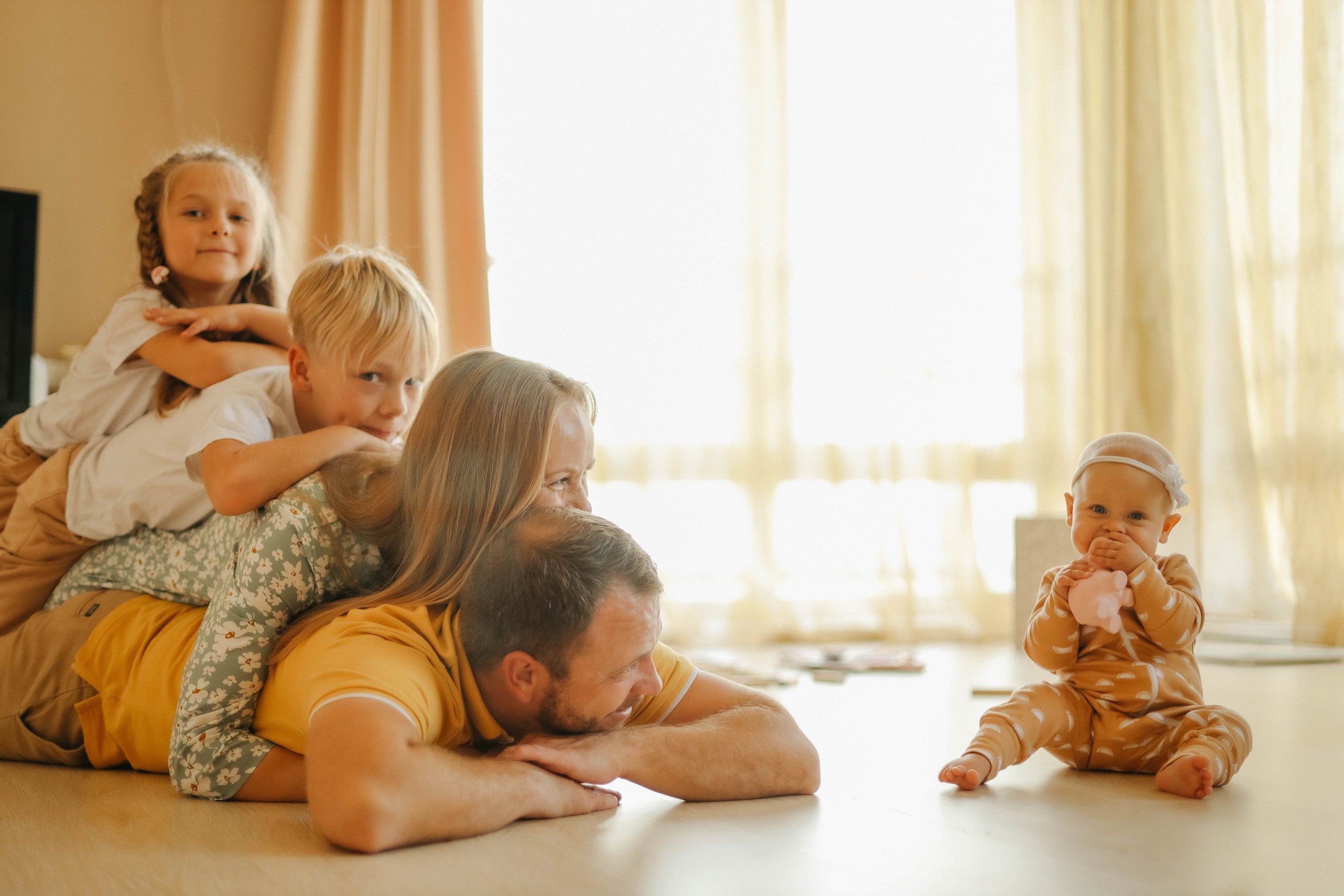 Катя, Дима, Матвей, Милана и Мирослава. Семейный фотограф Анапа