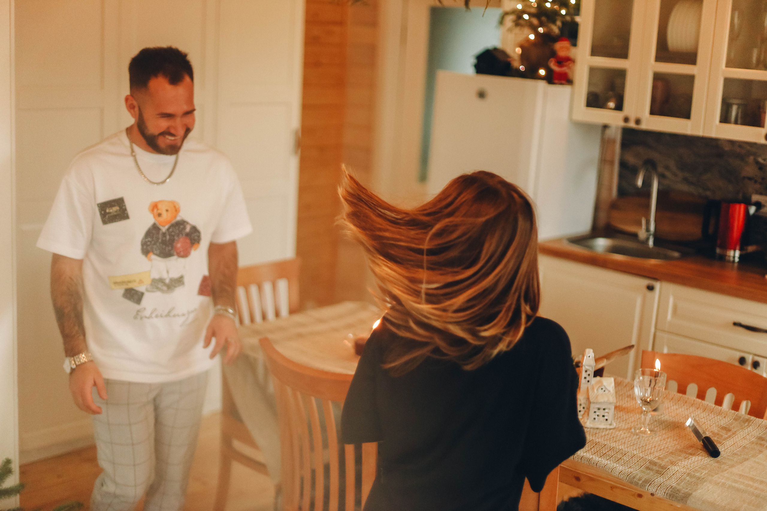 Юля и Слава в шале. Семейный фотограф Анапа