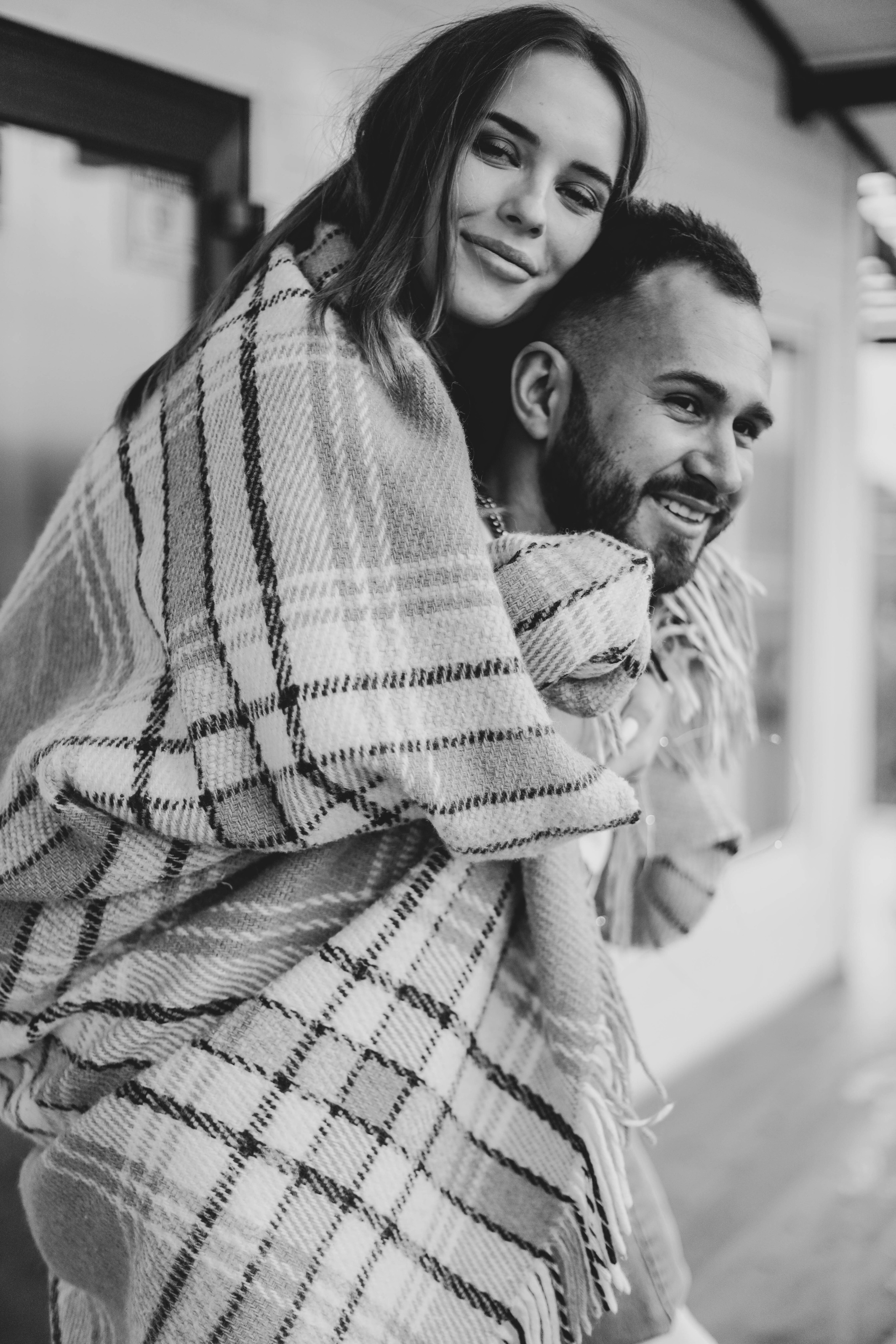 Юля и Слава в шале. Семейный фотограф Анапа