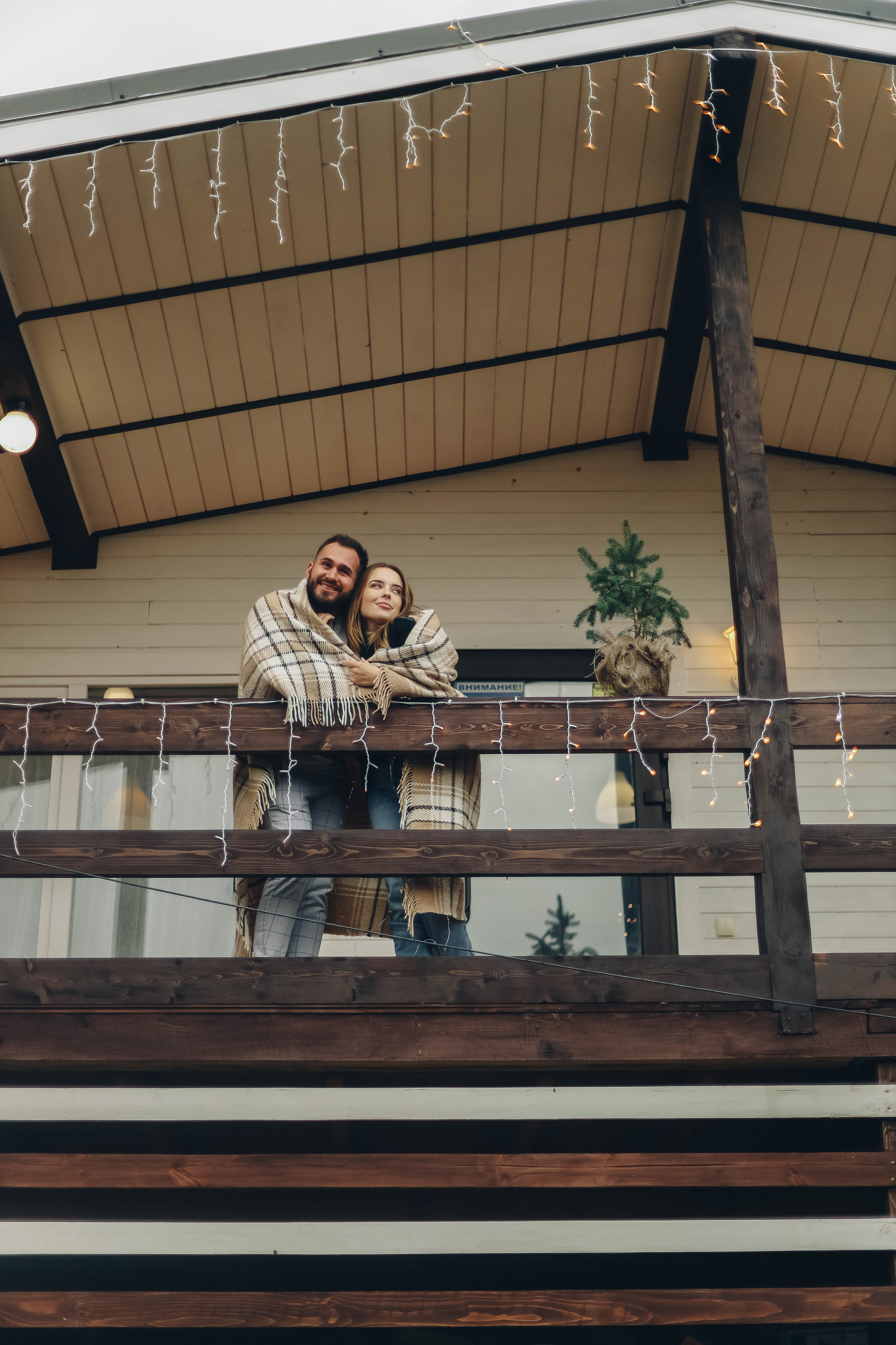 Юля и Слава в шале. Семейный фотограф Анапа