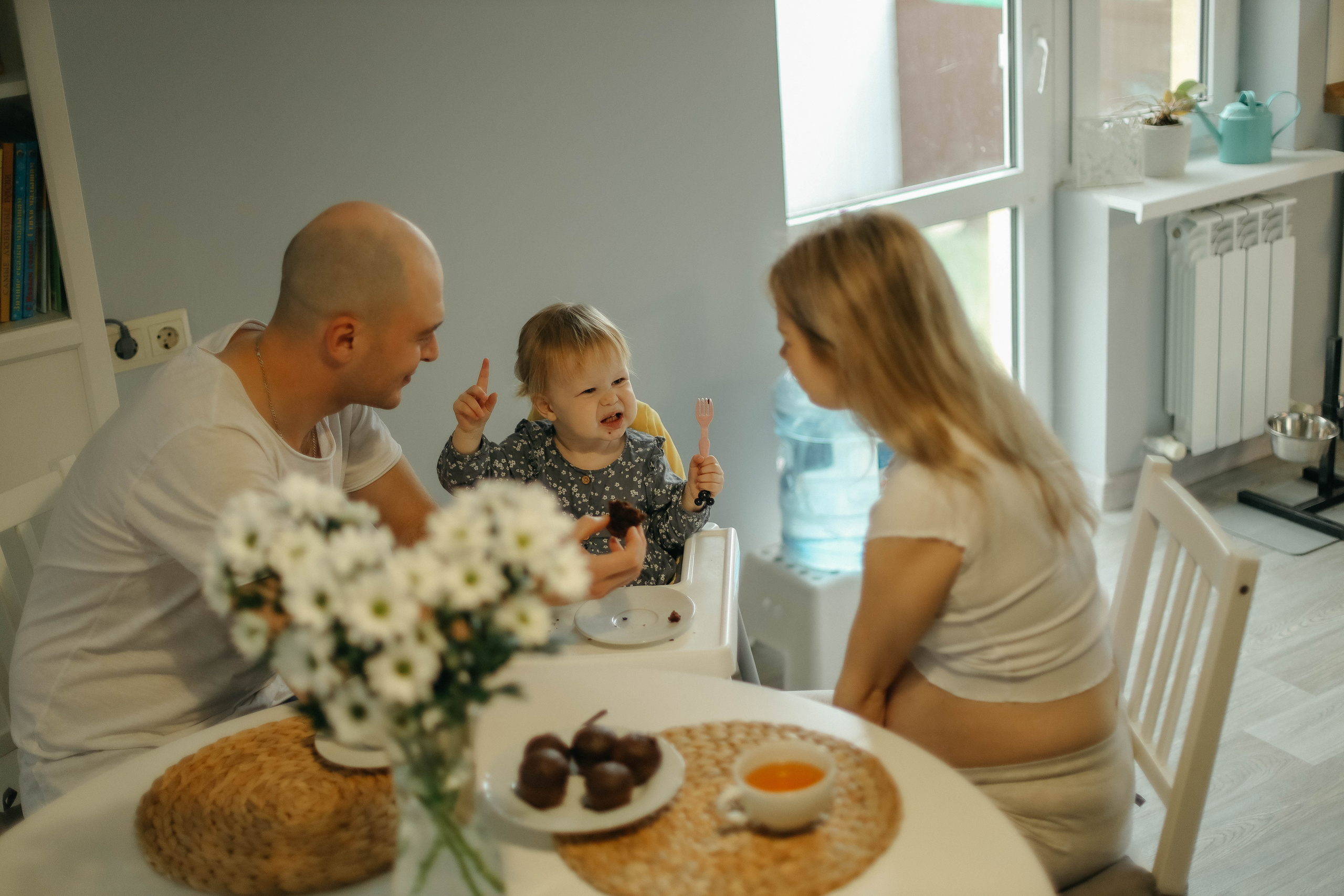 Даша, Никита и Ариша с Булочкой. Семейный фотограф Анапа