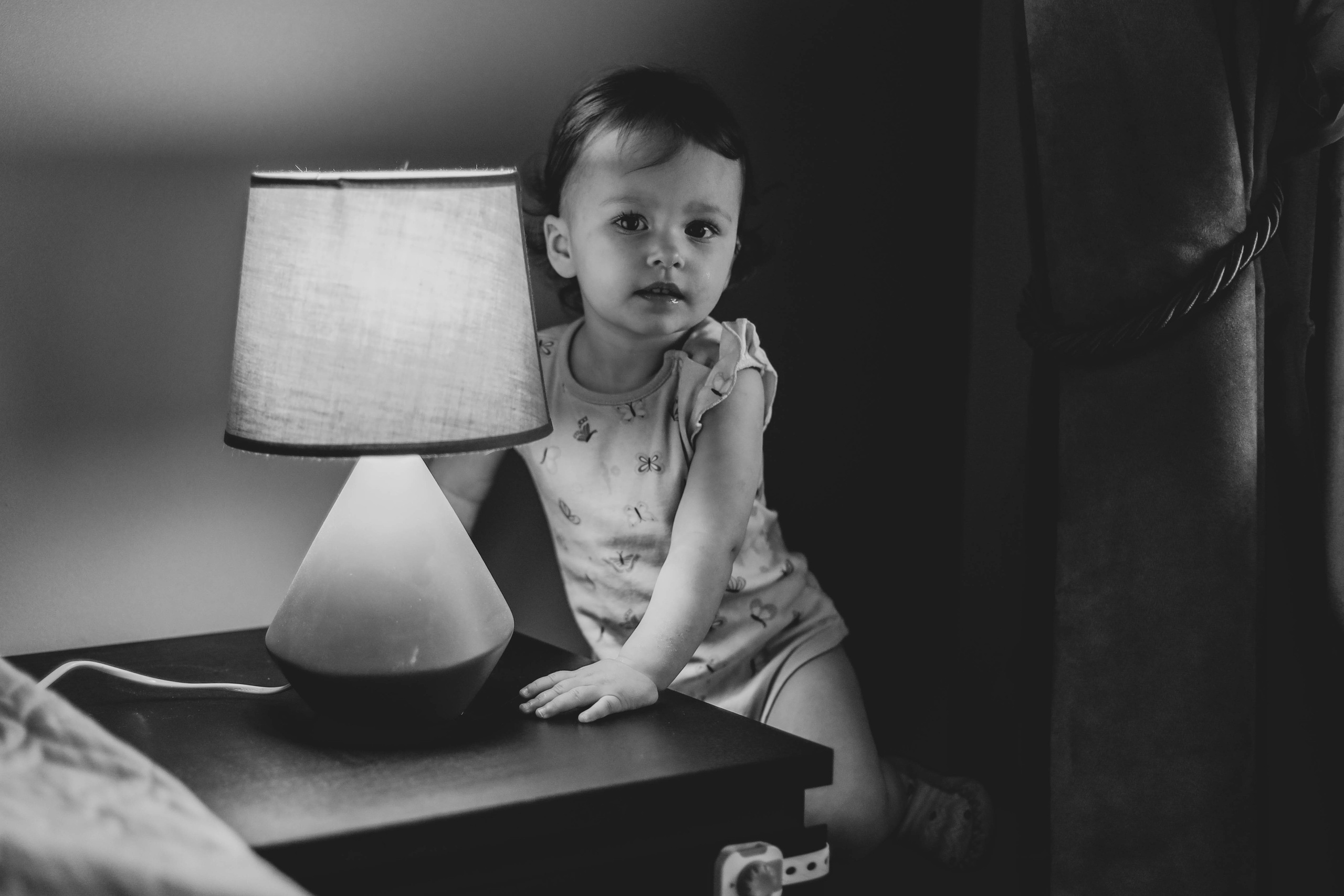 Алена, Ксюша и снежинки. Семейный фотограф Анапа