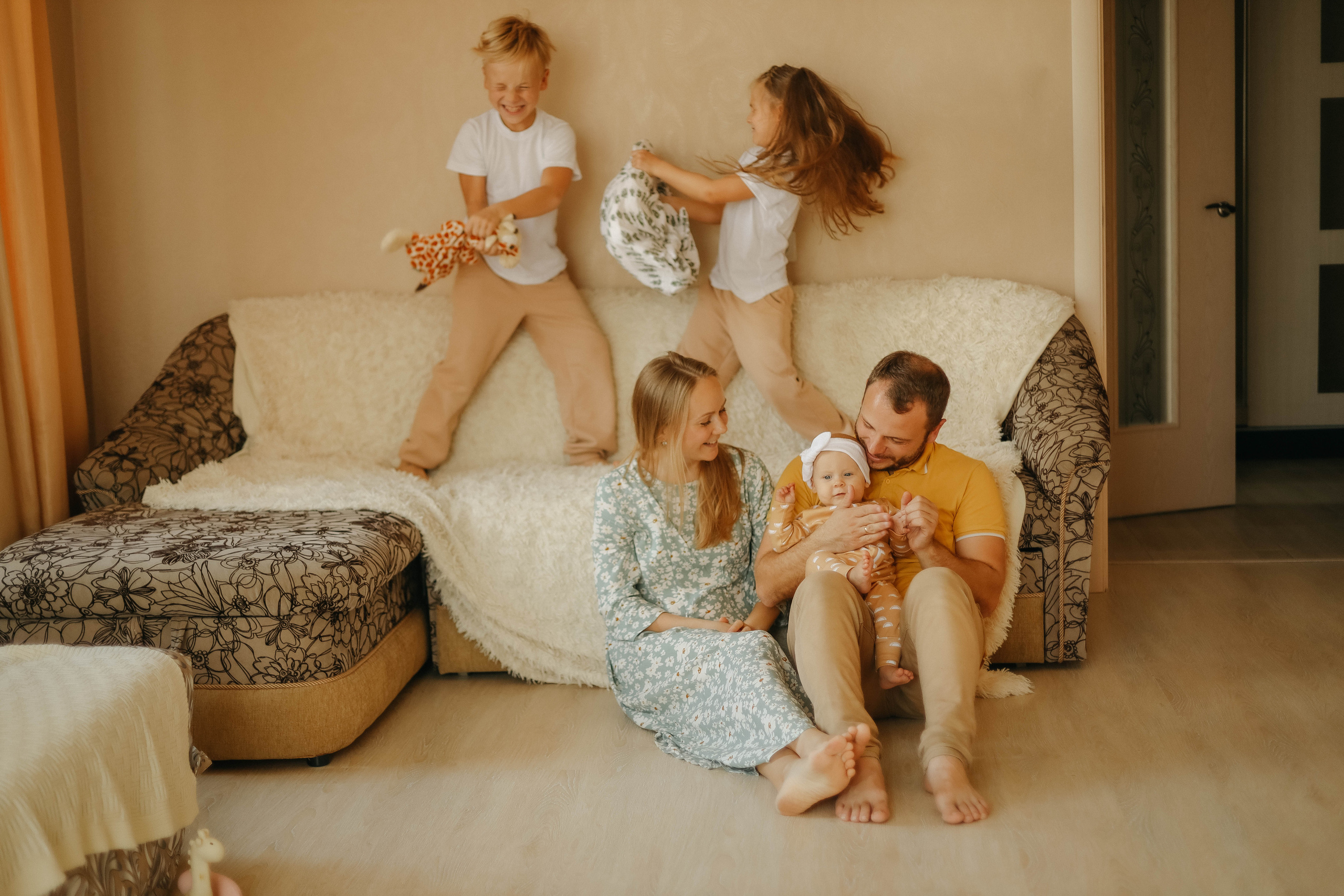 Катя, Дима, Матвей, Милана и Мирослава. Семейный фотограф Анапа